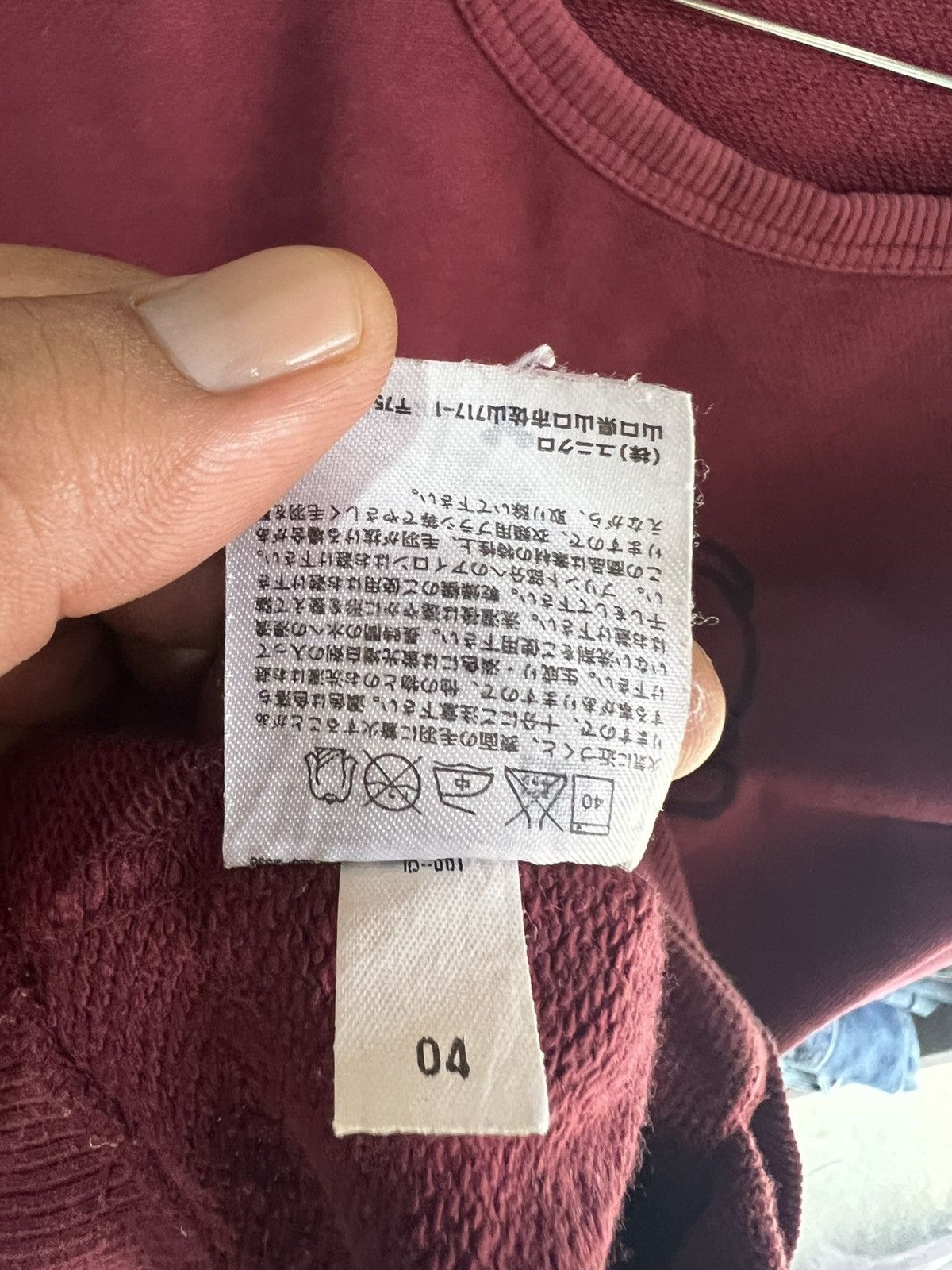 Disney 🔥Distressed Uniqlo x Disney Crewneck Sweatshirt Size US M / EU 48-50 / 2 - 15 Thumbnail