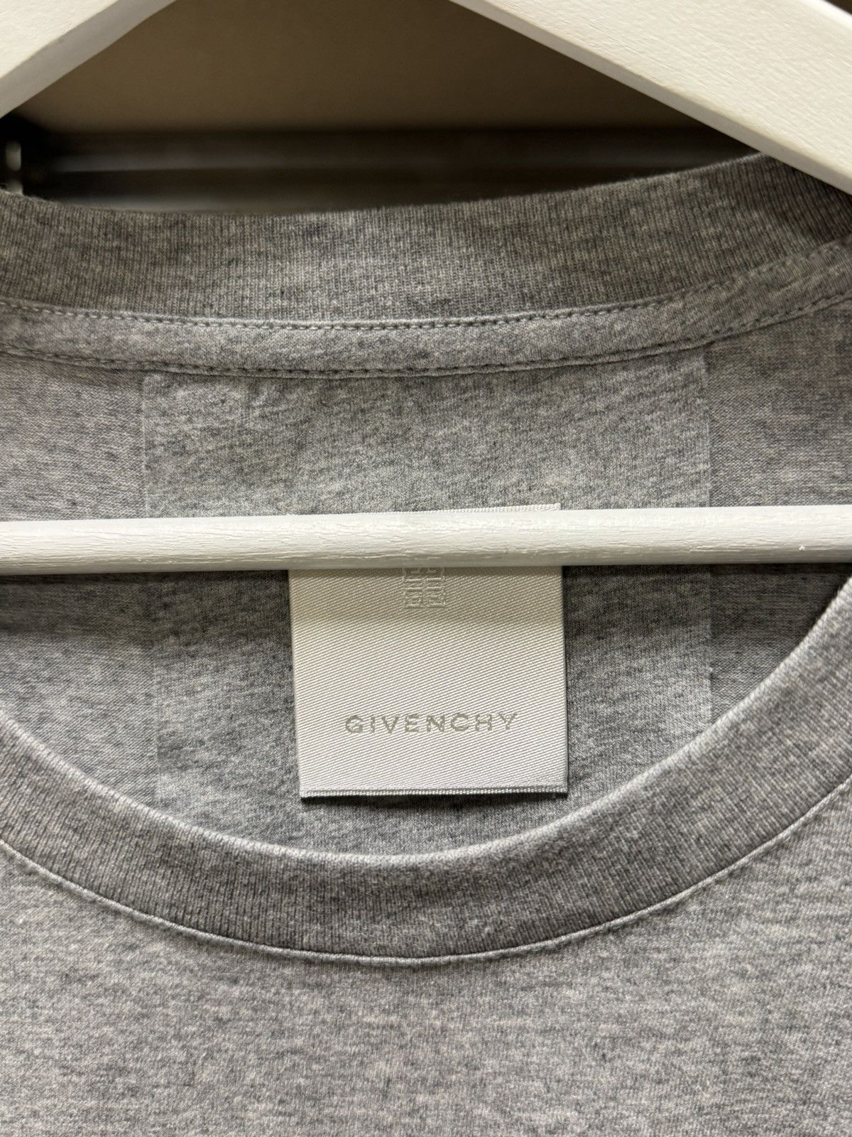 Givenchy Givenchy Logo Lightning T-Shirt NEW 650$ Size US XL / EU 56 / 4 - 3 Thumbnail