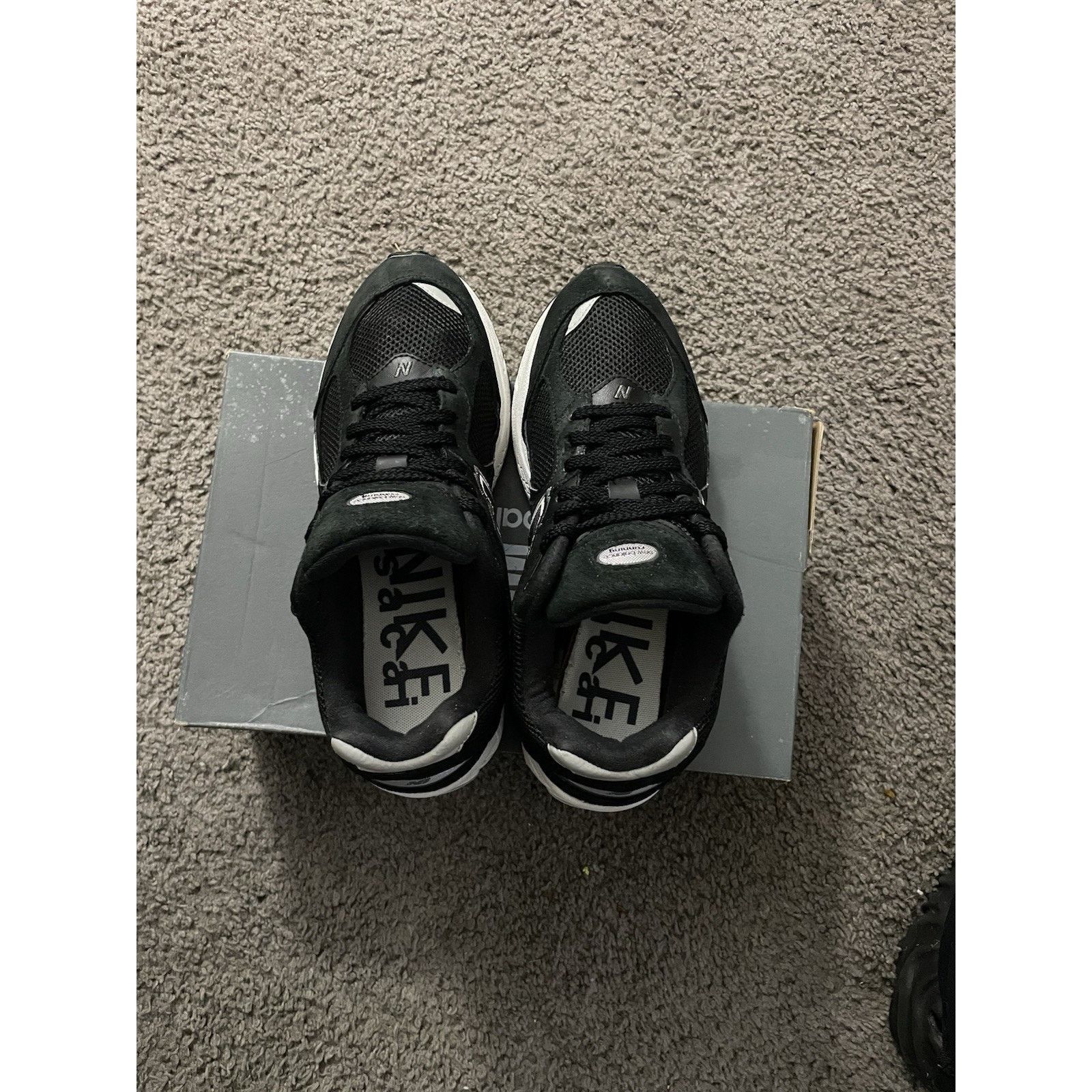 New Balance Size 6.5m- New Balance 2002R Sneakers M2002RJB Black White Size US 5.5 / EU 38 - 4 Thumbnail