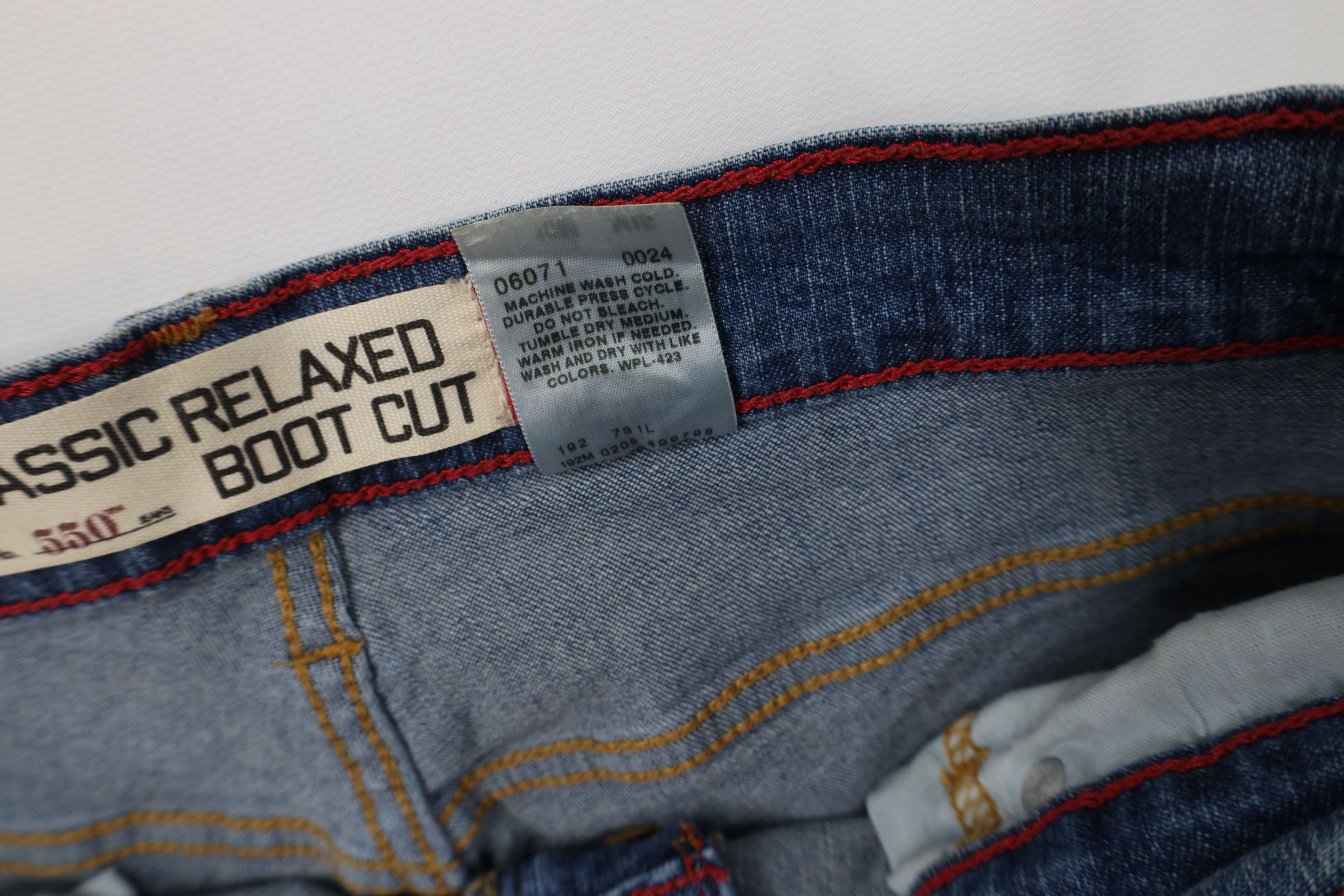 Levi's Vintage Y2K 2005 Levis 550 Flared Relaxed Boot Cut Jeans Size 32" / US 10 / IT 46 - 10 Thumbnail