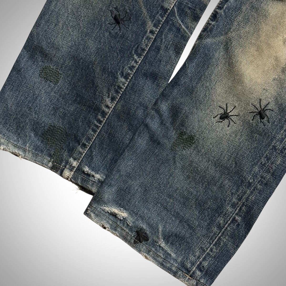 Undercover Undercover AW06 “But Beautiful V / GuruGuru” Bug Denim Size 29" - 4 Thumbnail