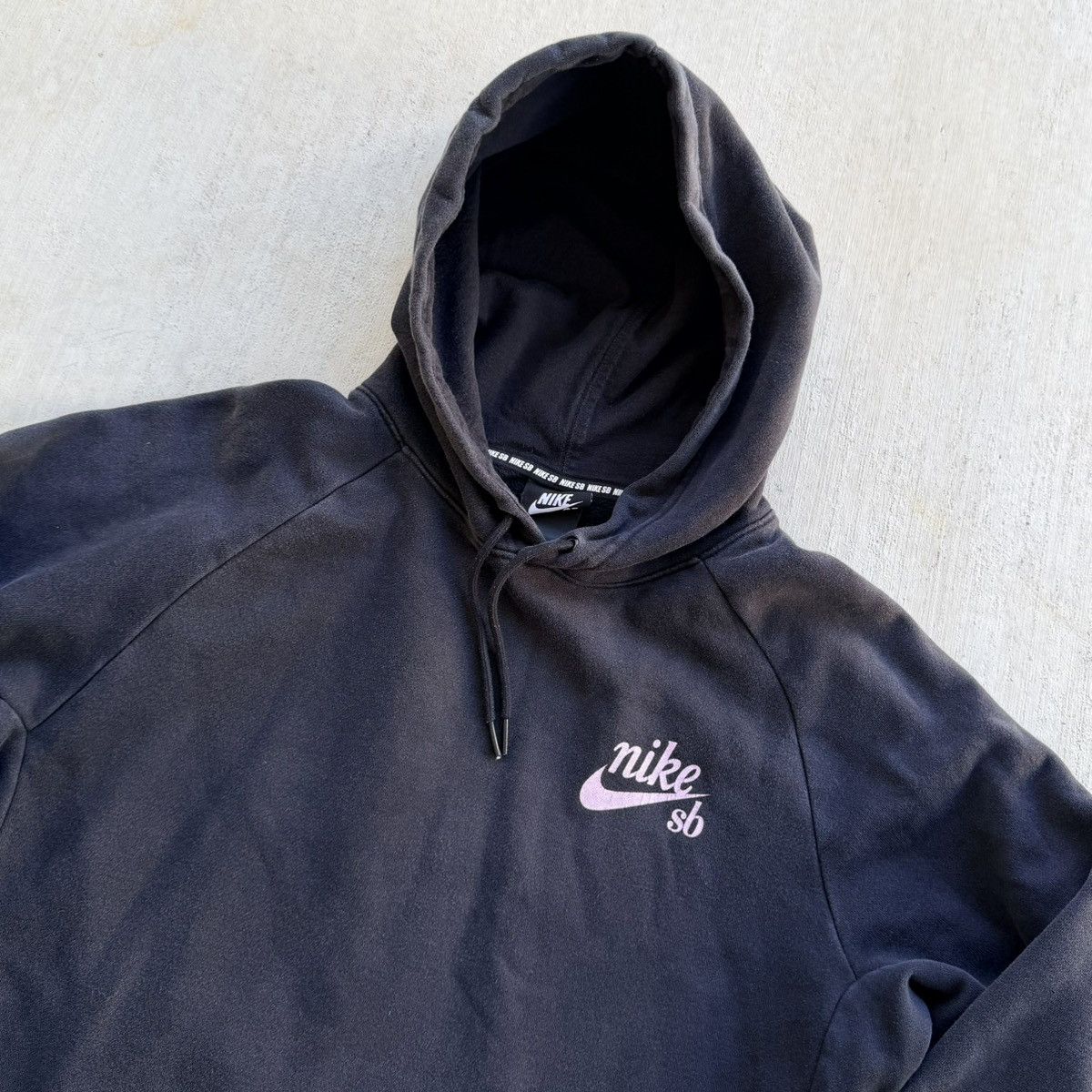 Nike SB Nike Sb Hoodie Men Size Large Black Spell Out Pullover Size US L / EU 52-54 / 3 - 3 Thumbnail