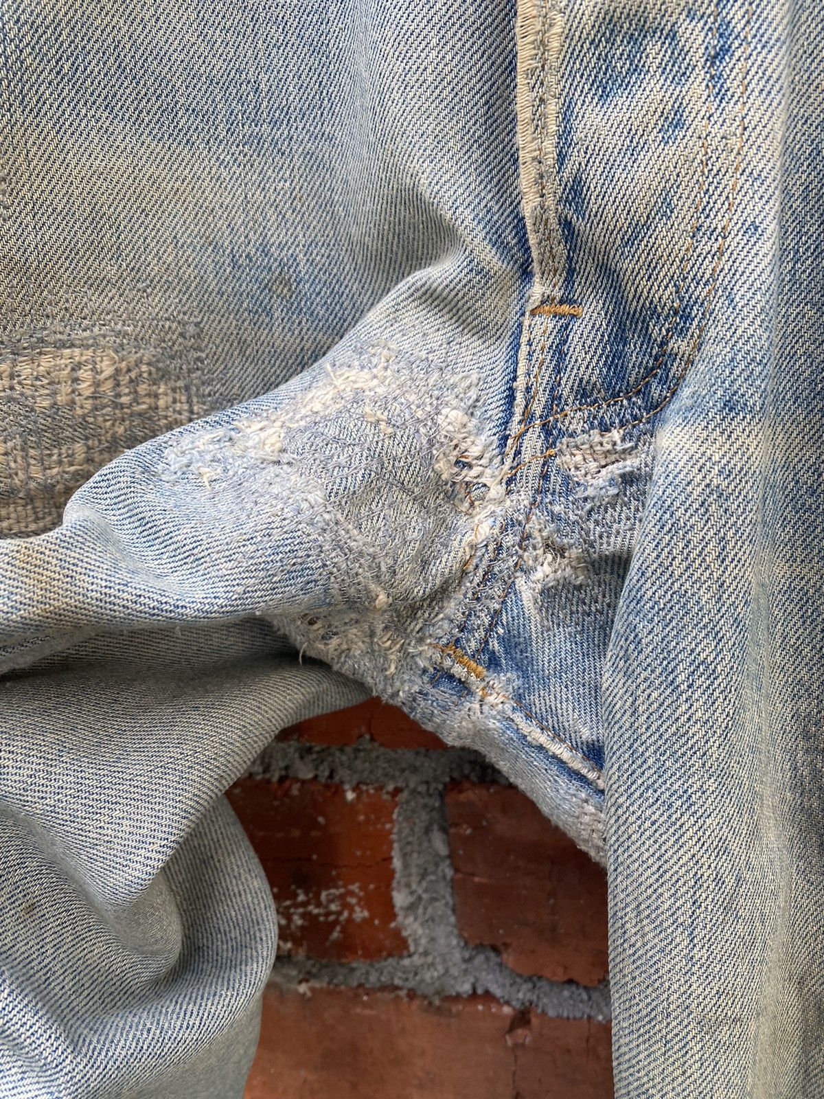 Levi's Vintage Clothing × Vintage W32x28.5 vintage levi's redline 80s distressed condition Size US 32 / EU 48 - 6 Thumbnail