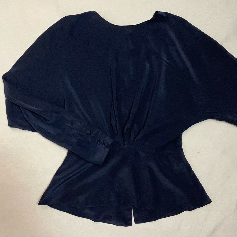 Ellen Tracy Linda Allard for Ellen Tracy Silk Navy Blue Ling Sleeve Blo Size M / US 6-8 / IT 42-44 - 6 Thumbnail