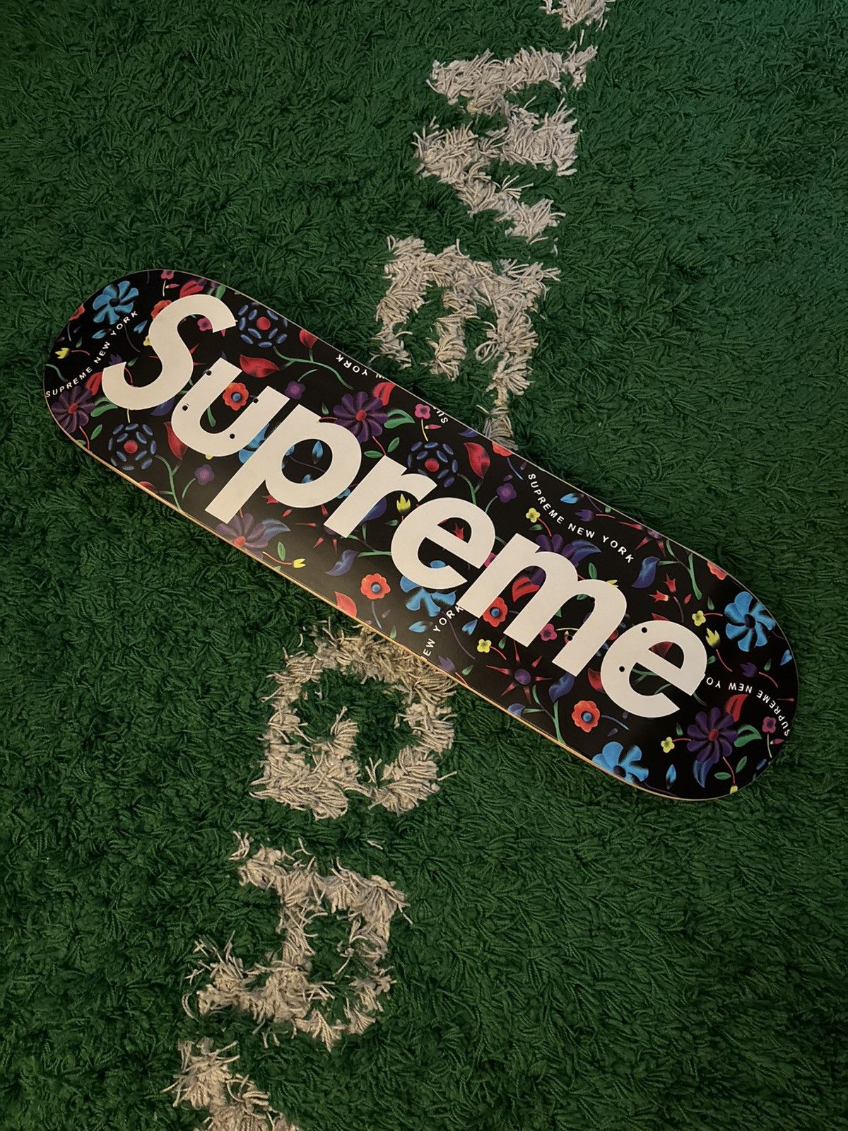 Supreme Supreme Airbrushed Skate Deck Size ONE SIZE - 2 Thumbnail