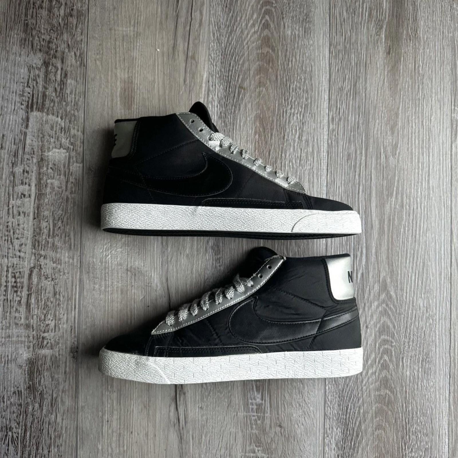 Nike NIKE • Blazer High "Black Metallic Silver" (10M) Size US 10 / EU 43 - 2 Thumbnail