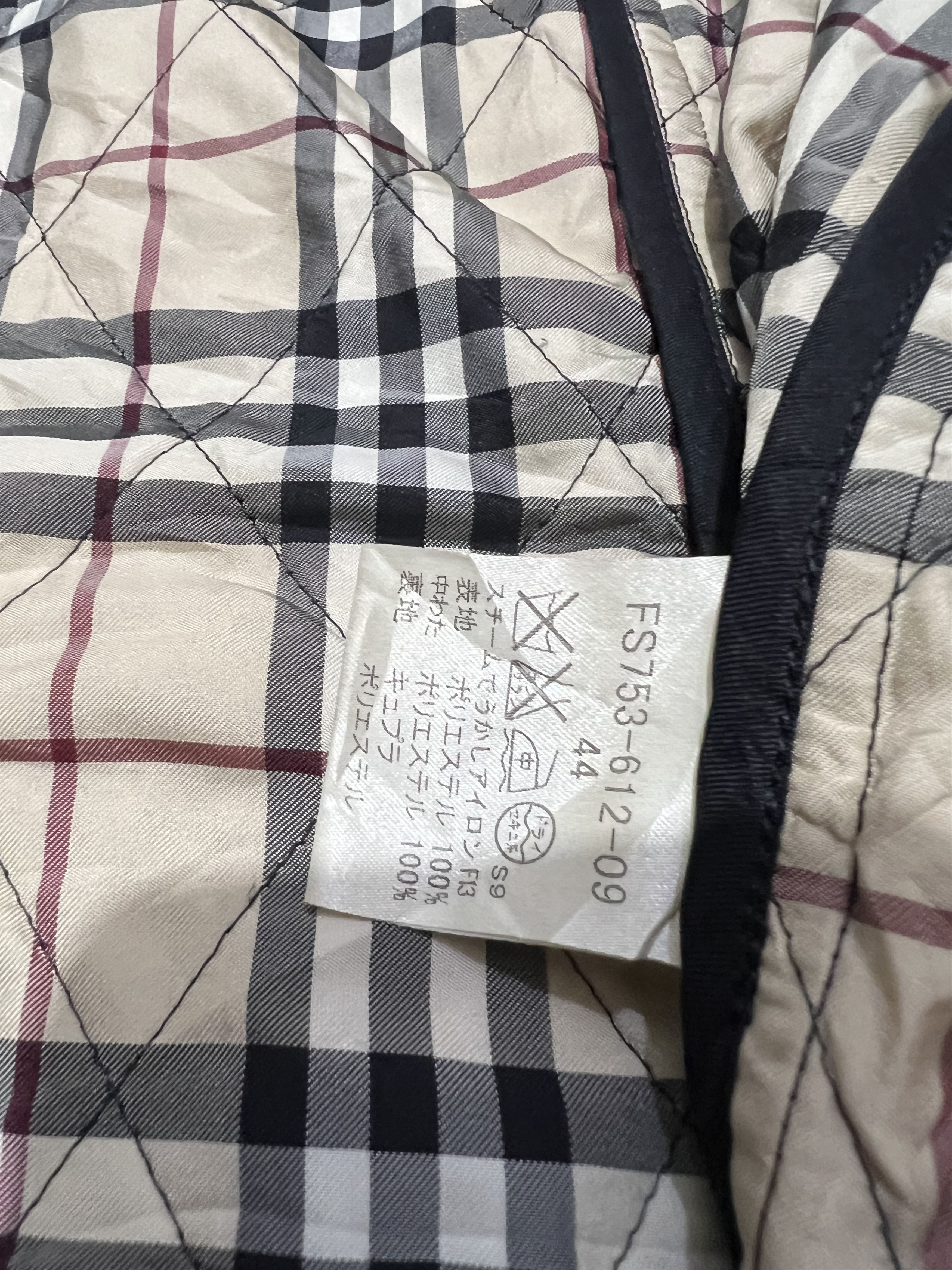 Burberry 2000s Burberry Novacheck Quilted Jacket y2k Size US M / EU 48-50 / 2 - 9 Thumbnail