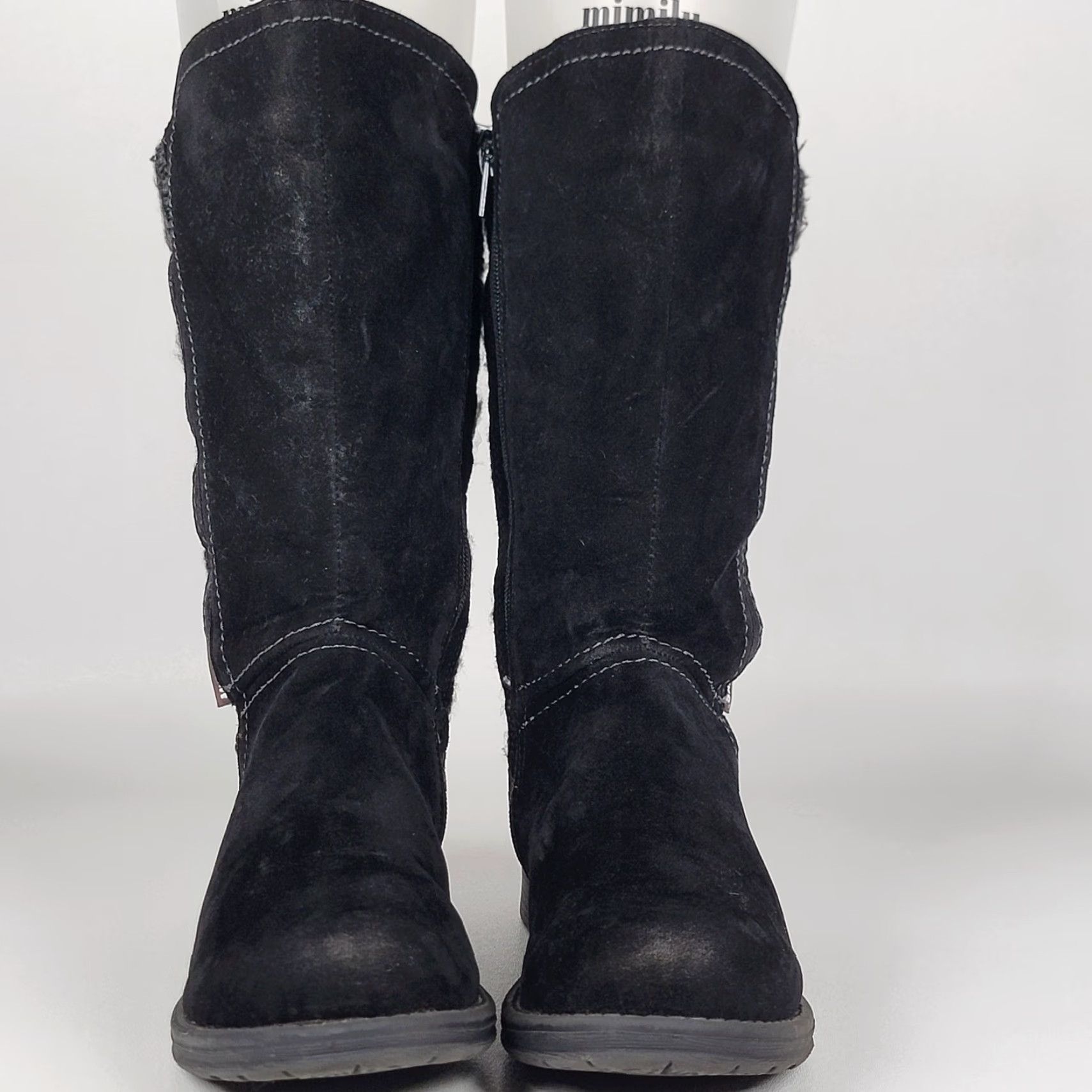 Vintage MUK LUKS Women’s Boot Mid Calf Black Knit Faux Fur Zip Up Casey 9 Snow Boot Vintage No? Size US 9 / IT 39 - 2 Thumbnail