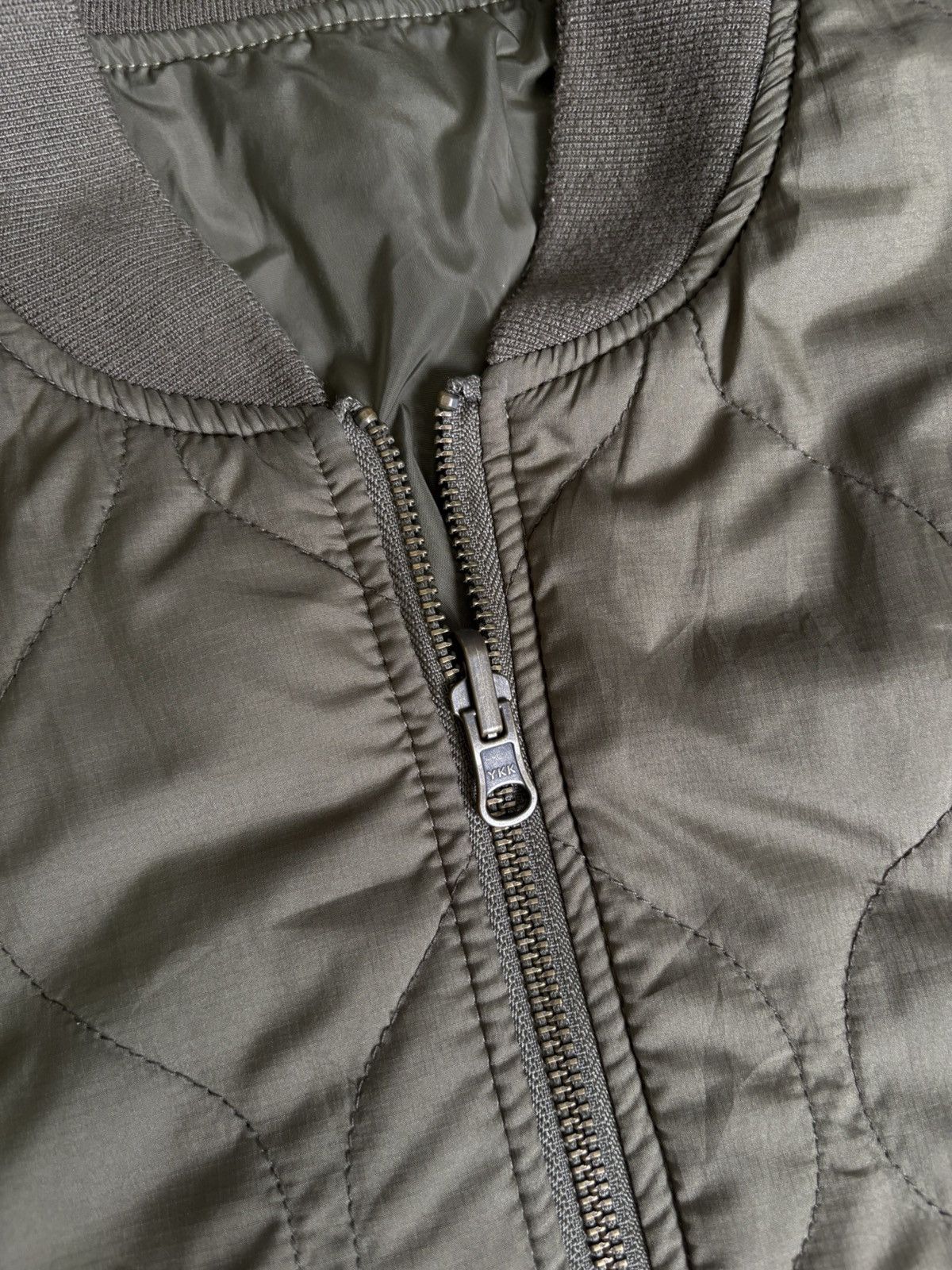 Japanese Brand Reversible Quilted Puffer Bomber Jacket Army Green Size US L / EU 52-54 / 3 - 2 Thumbnail