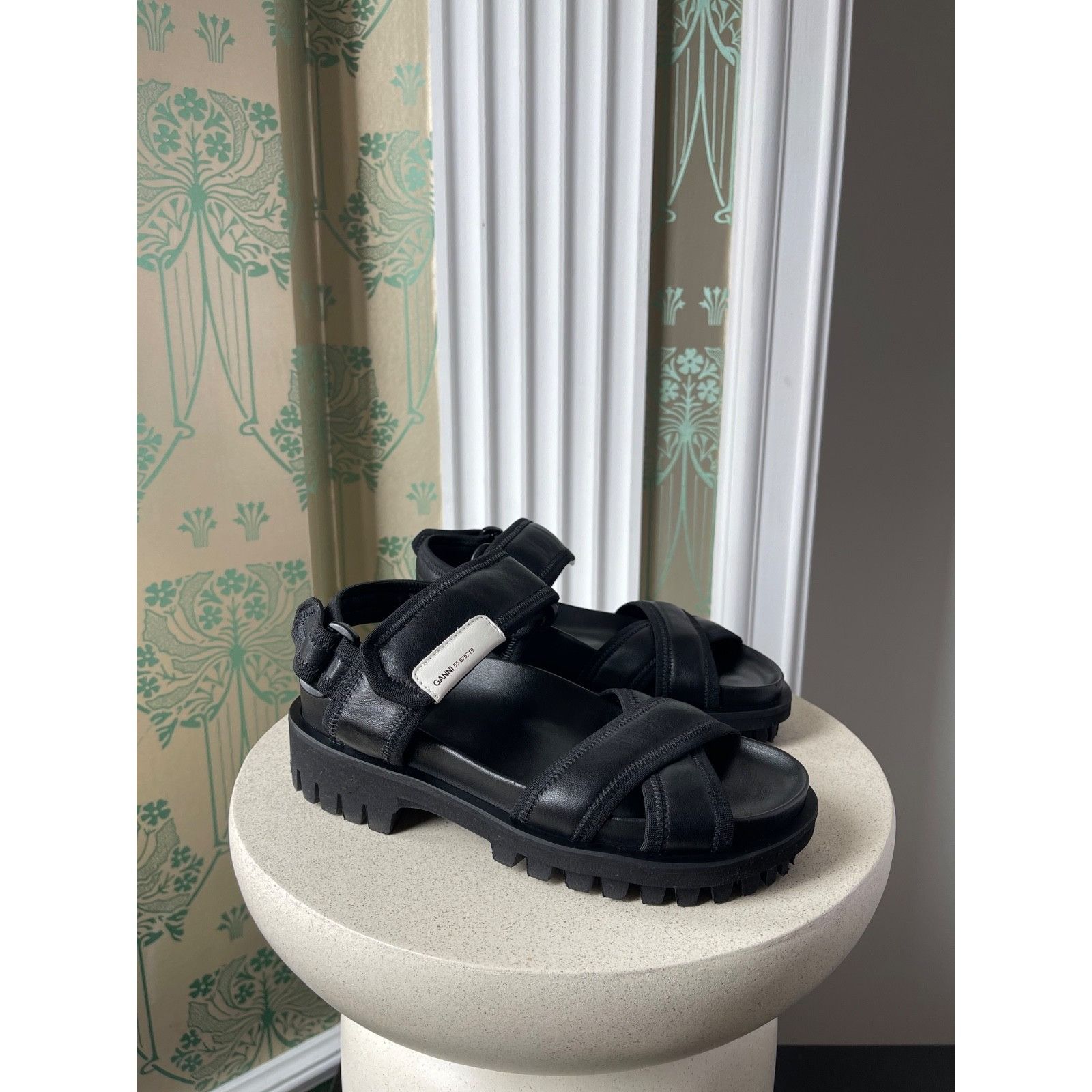 Ganni Ganni Utility Hiking Black Sandals Women’s Size: 37 US 7 Size US 7 / IT 37 - 14 Thumbnail