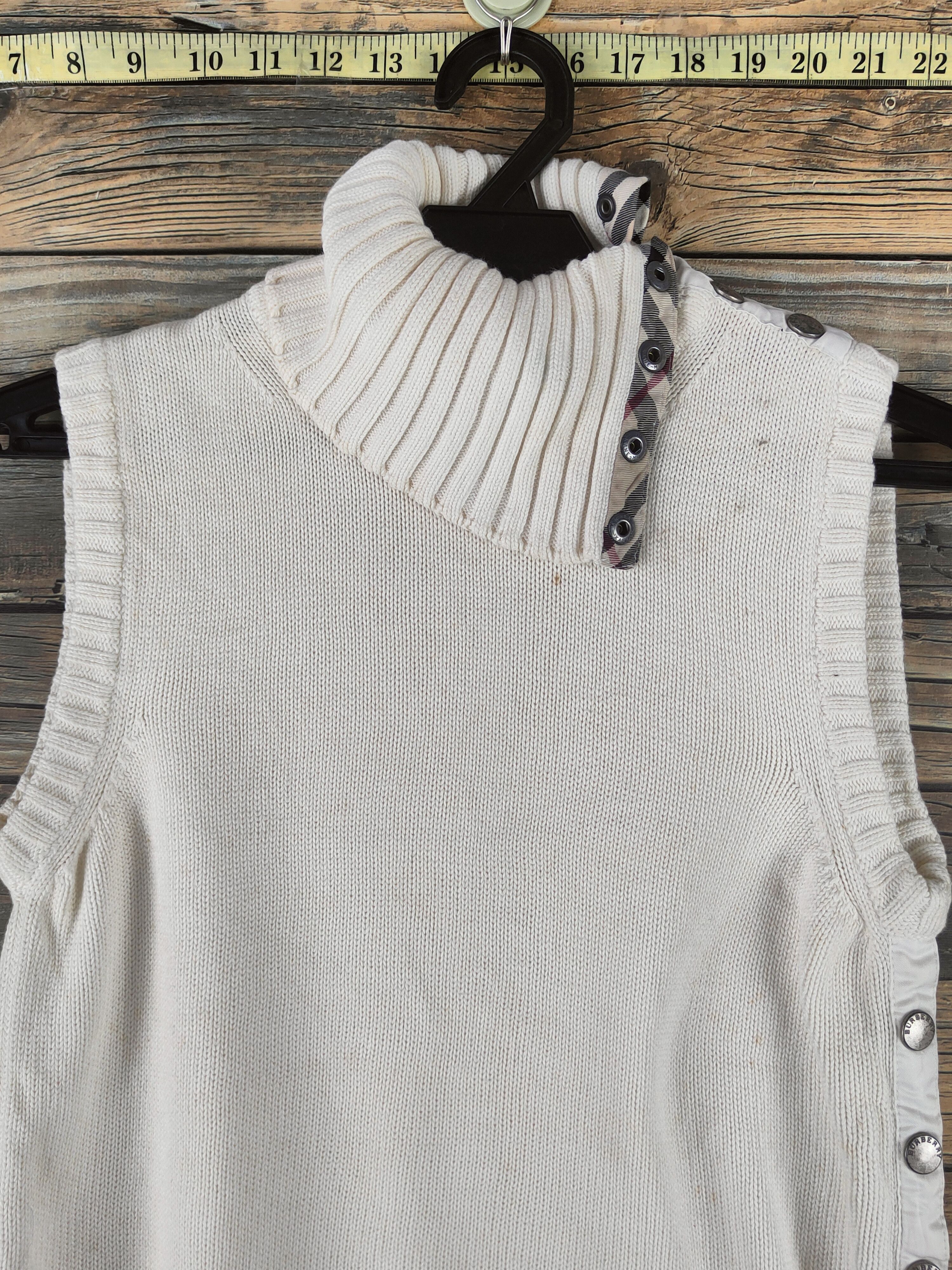 Burberry DL Burberry White Sleeveless Knitwear Sweatshirts #46-609 Size S / US 4 / IT 40 - 2 Thumbnail