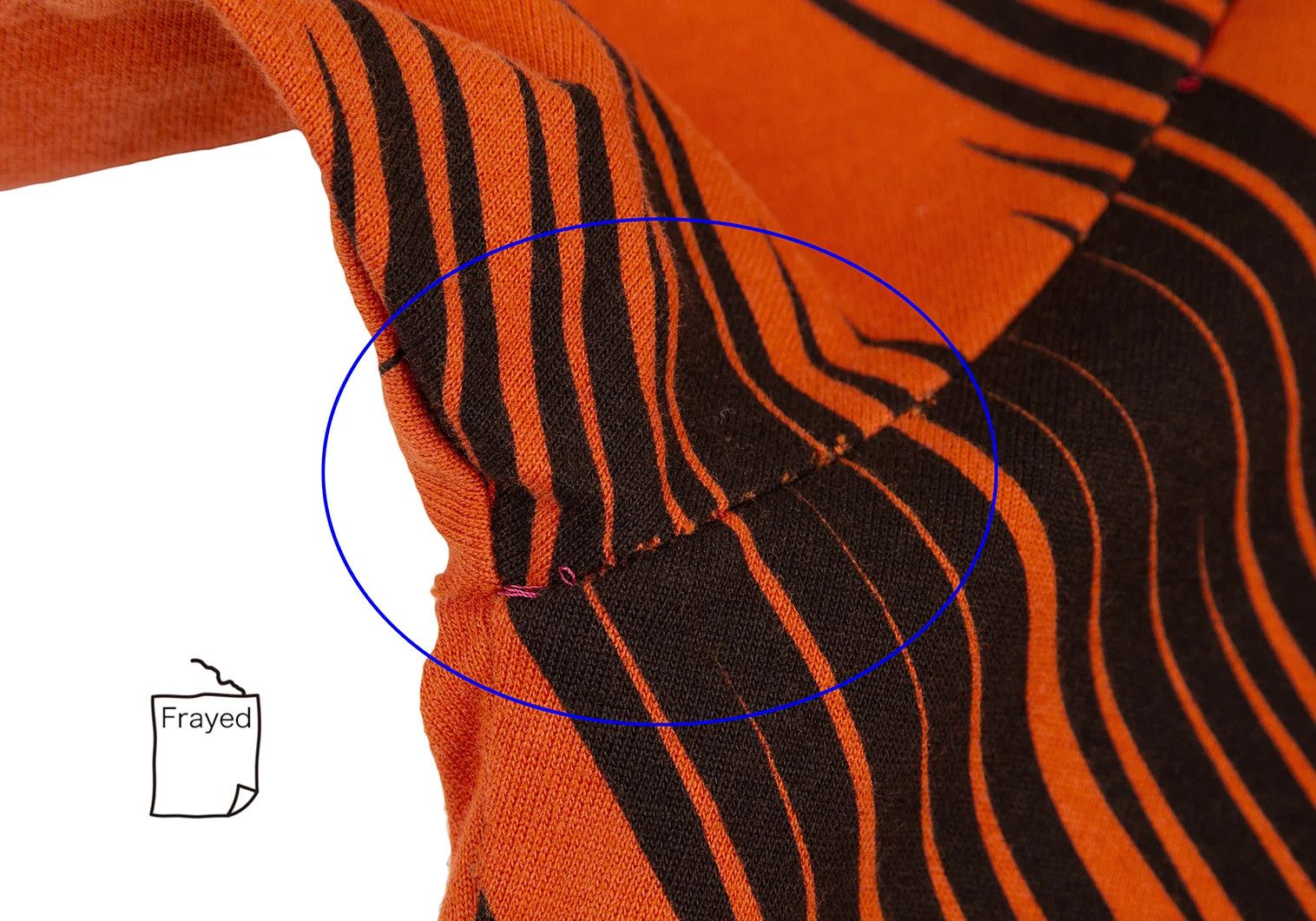 Issey Miyake Zigzag Line Print T-shirt in Orange and Black, Size L Size US L / EU 52-54 / 3 - 3 Thumbnail
