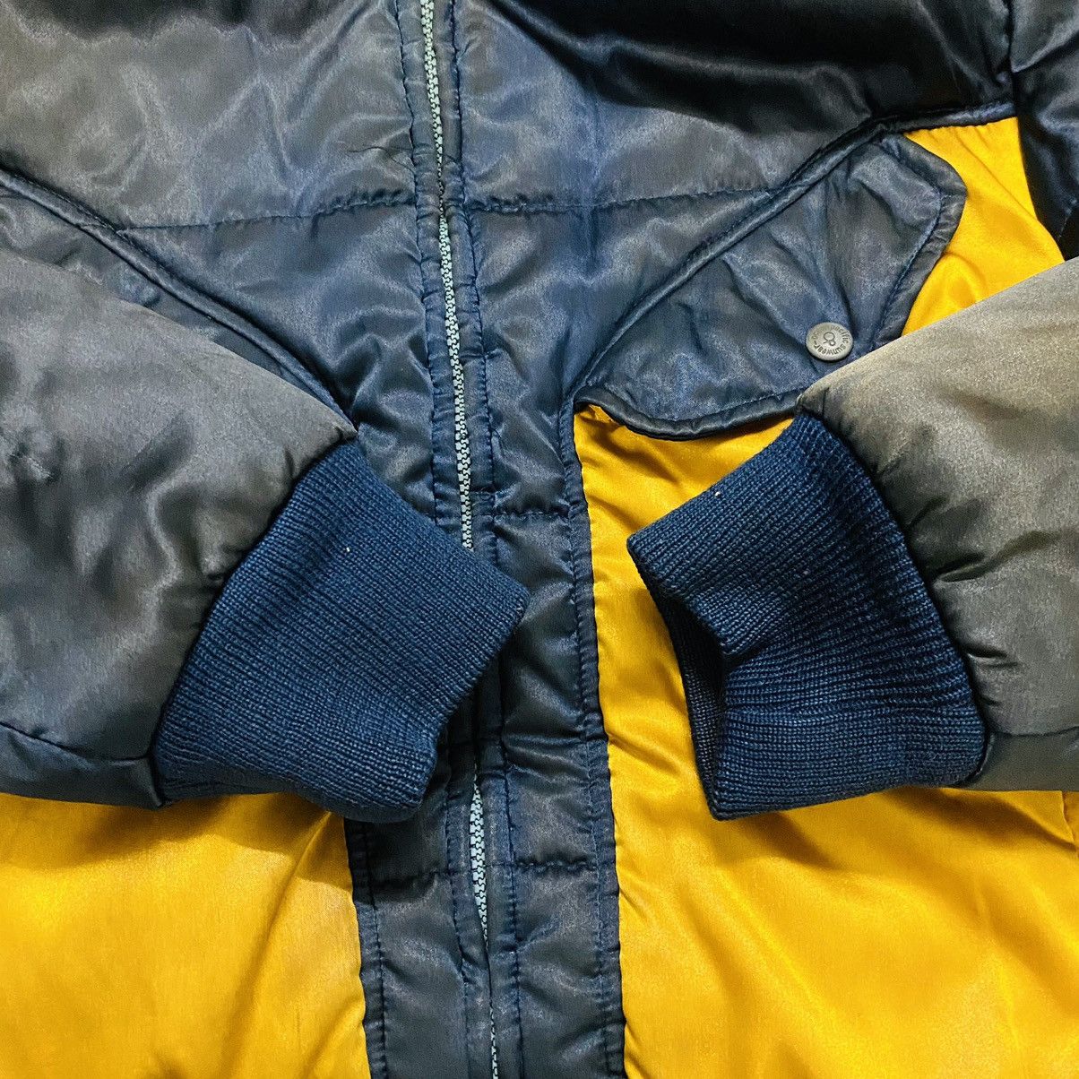 Ocean Pacific Vintage ocean pacific hooded bomber jacket puffer Size US L / EU 52-54 / 3 - 8 Thumbnail