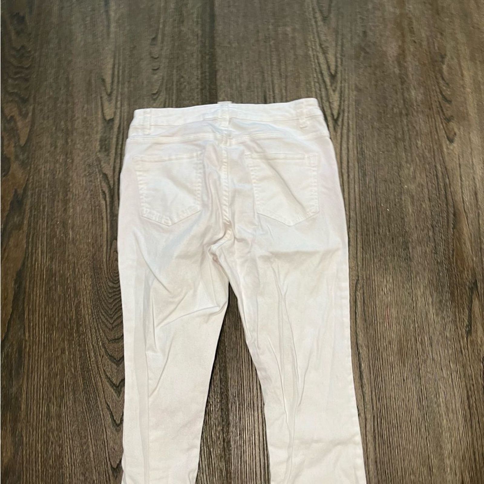H&M L.O.G.G H&M White Mid-Rise Skinny Jeans Size 8 Size 30" / US 8 / IT 44 - 10 Thumbnail
