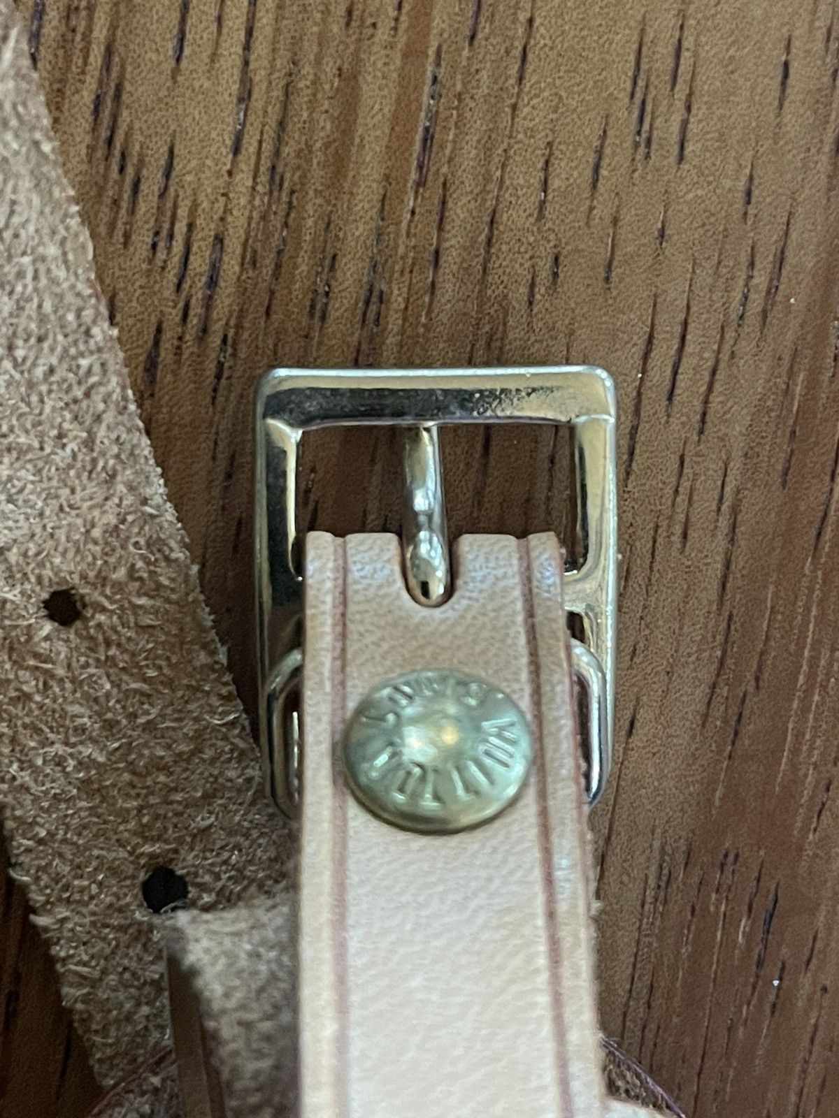 Louis Vuitton Louis Vuitton luggage tag holder Size ONE SIZE - 3 Thumbnail