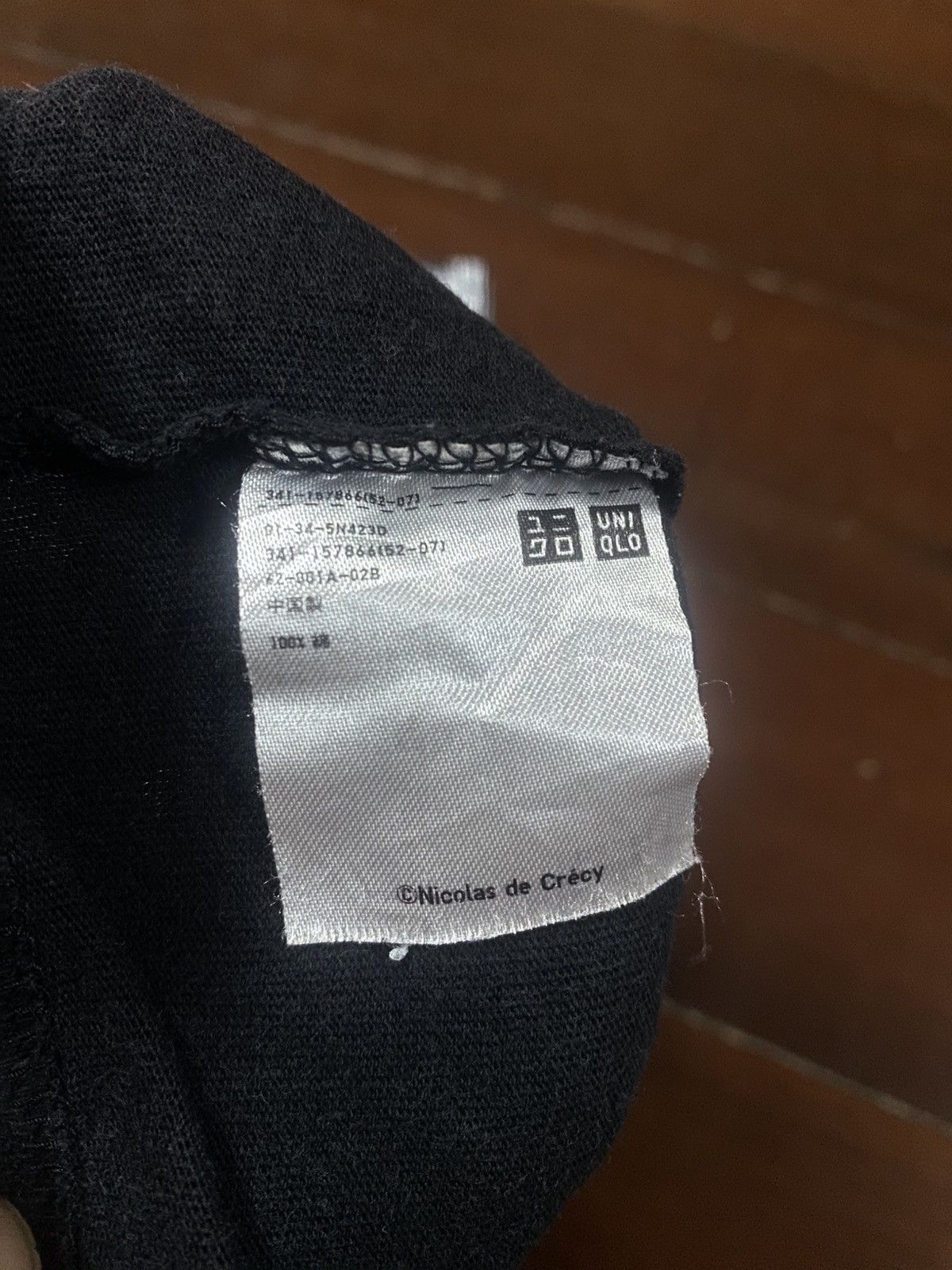 Japanese Brand Rare uniqlo la republique du catch artwork Nicolas de Crecy Size US M / EU 48-50 / 2 - 10 Thumbnail