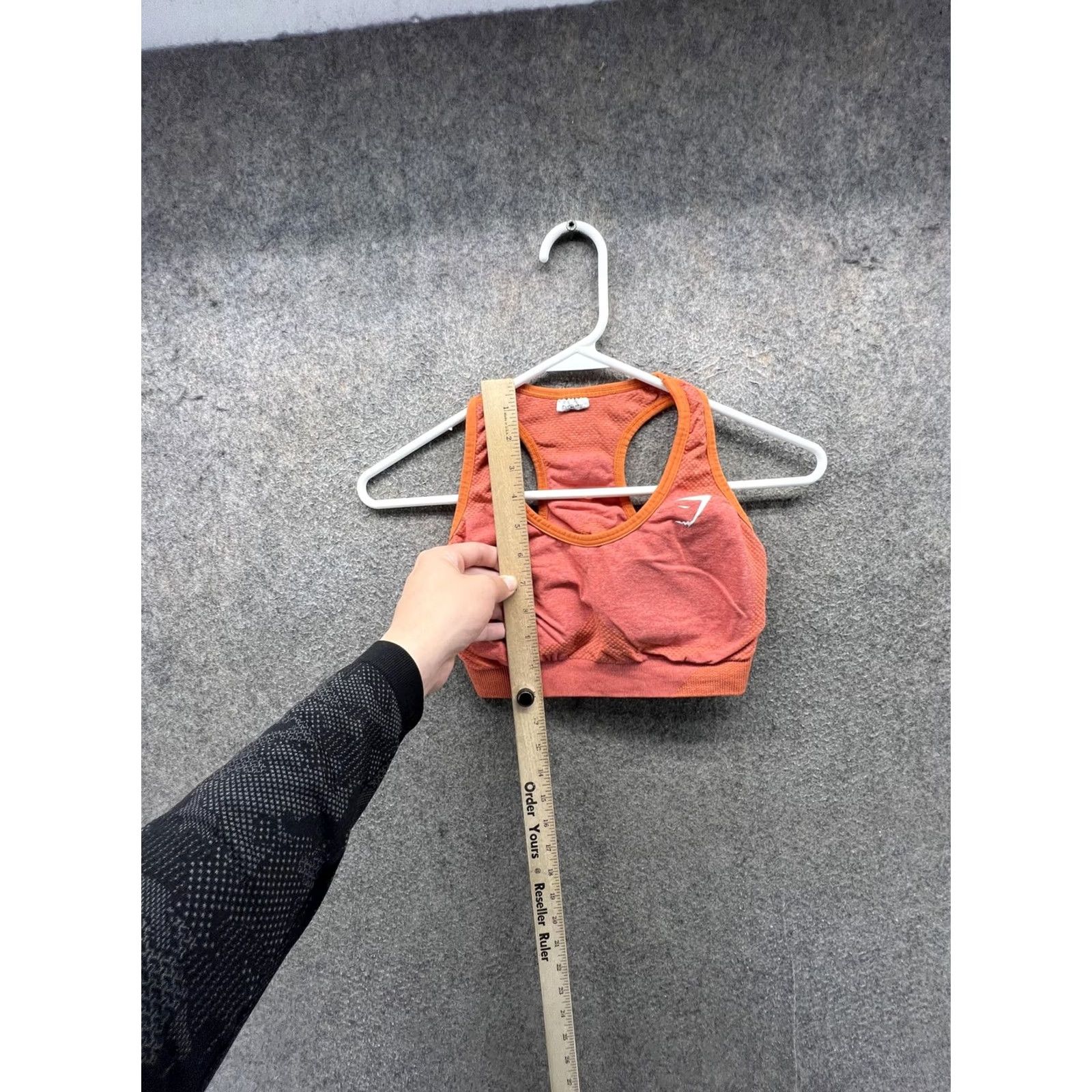 Gymshark Gymshark Sports Bra Womens XS Orange Seamless Racerback Athletic Yoga Gym Size ONE SIZE - 3 Thumbnail