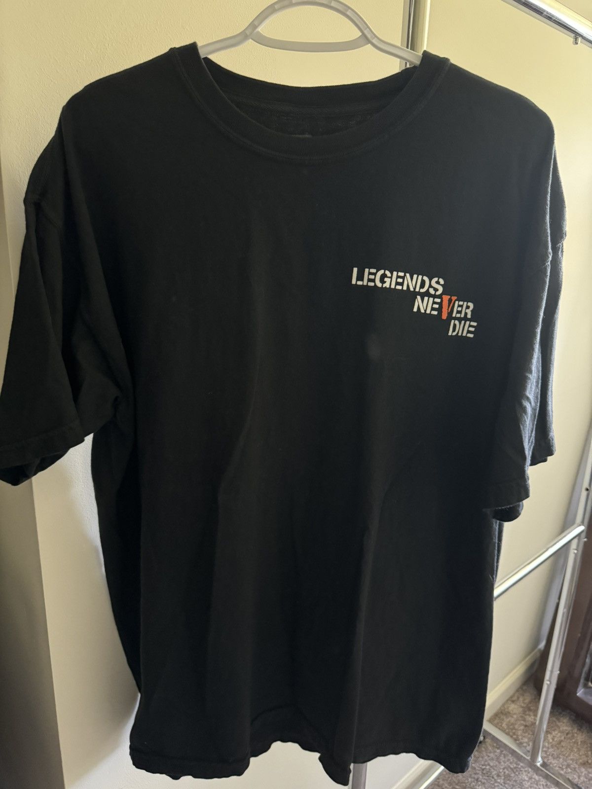Vlone Vlone Juice wrld Tee Size US XL / EU 56 / 4 - 1 Thumbnail