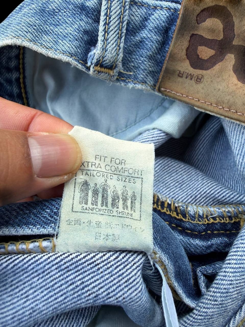 Lee Vintage 90s LEE RIDERS Japan Faded Bluewash Light Whiskering Size US 28 / EU 44 - 14 Thumbnail