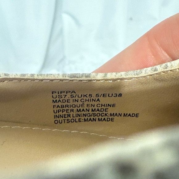 Other JustFab Beige Snake Print Slingback Flats Size US 7.5 / IT 37.5 - 2 Thumbnail