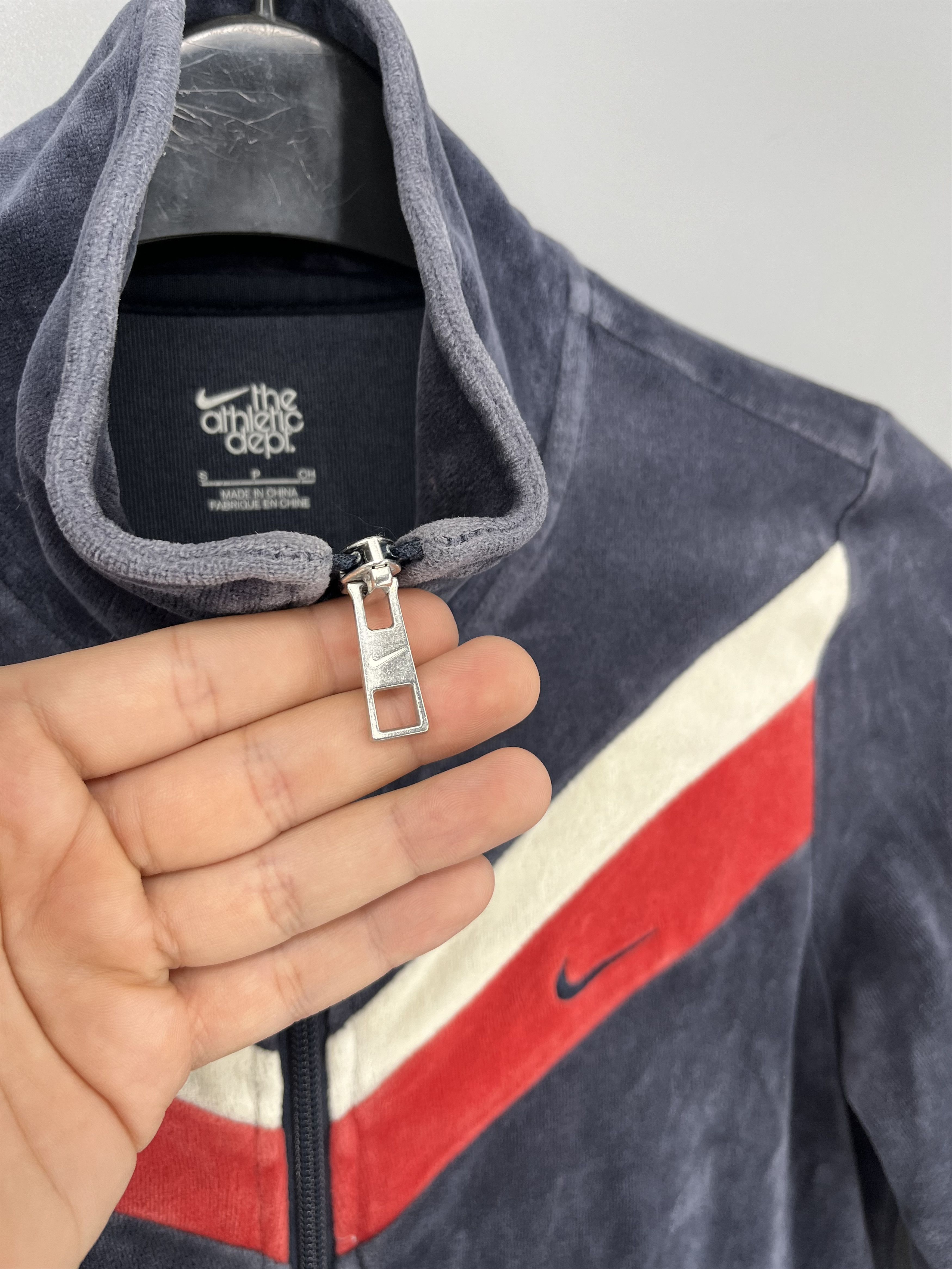 Nike Vintage Y2K Nike Big Logo Swoosh Hoodie Streetwear 90s Style Size S / US 4 / IT 40 - 8 Thumbnail