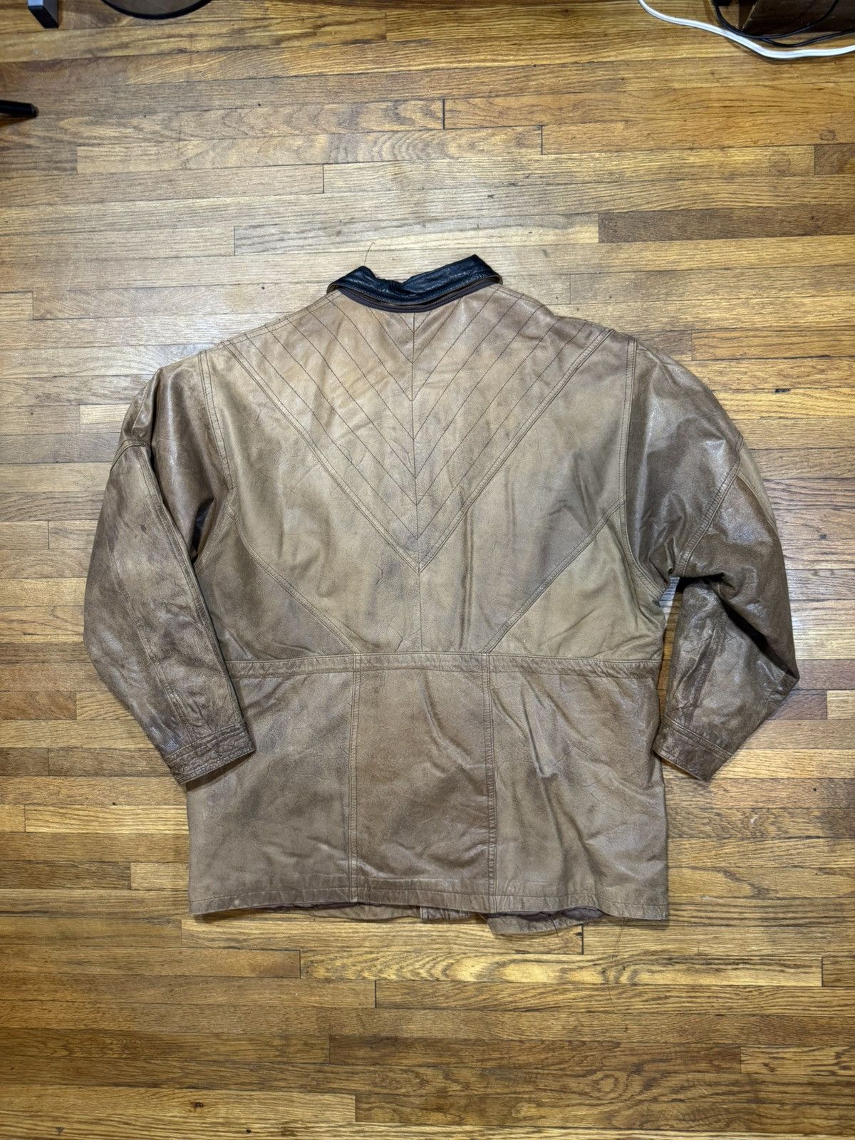 Vintage Vintage Faded Brown Leather Jacket Size US XL / EU 56 / 4 - 2 Thumbnail