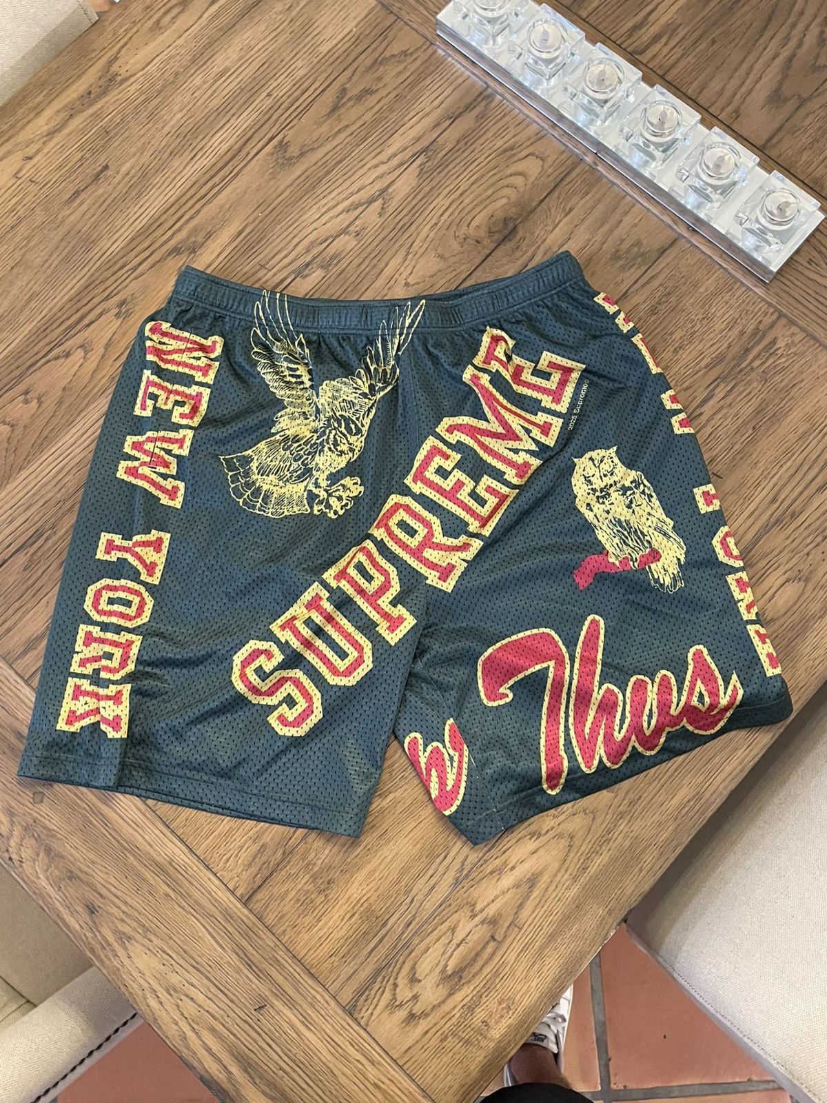 Supreme Supreme TVHS mesh shorts Size US 34 / EU 50 - 1 Thumbnail