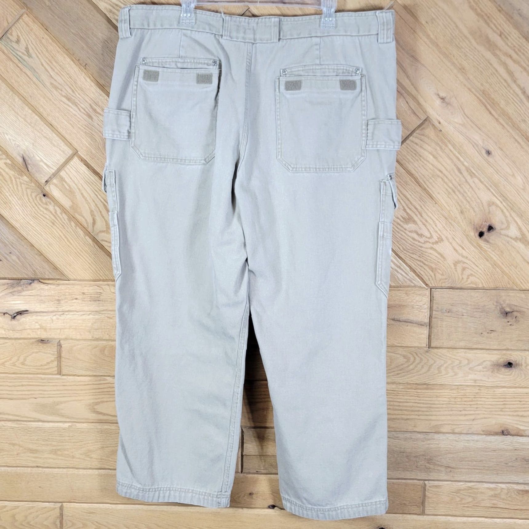 Vintage Duluth Mens Cargo Pants Beige 42X30 Workwear Pants Men Regular Size 42 Inseam 30 Cargo Beige Duluth Trading Mens Size 42X30 Size US 42 / EU 58 - 6 Thumbnail