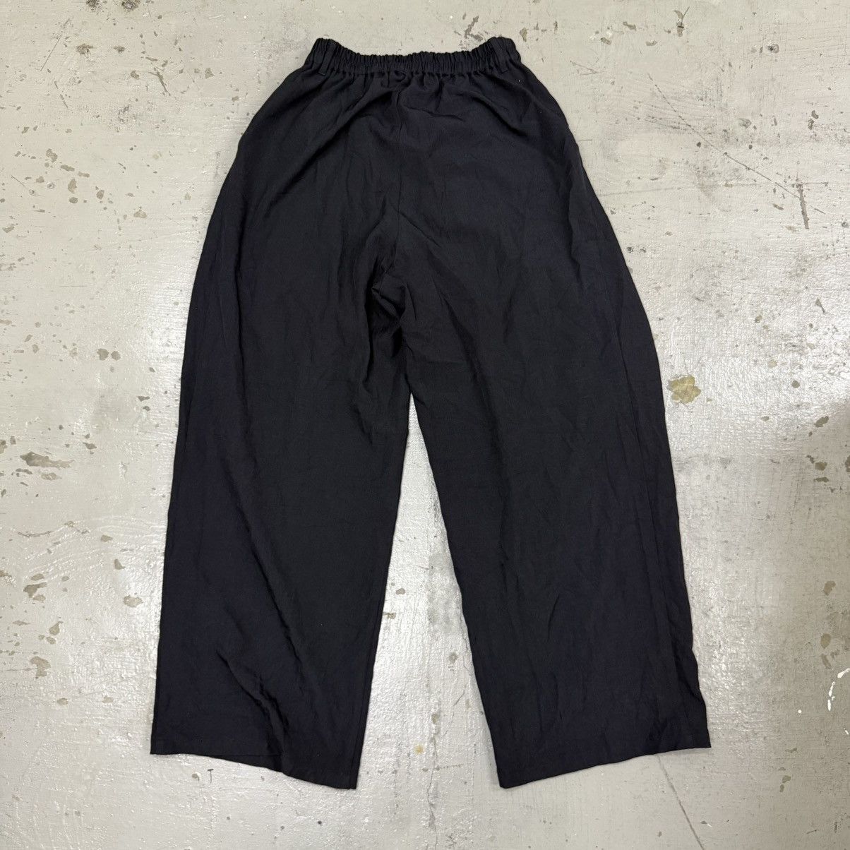 Japanese Brand Japanese Brand Loewe Style Pleated Wide Pants Yohji Yamamoto Size US 28 / EU 44 - 7 Thumbnail