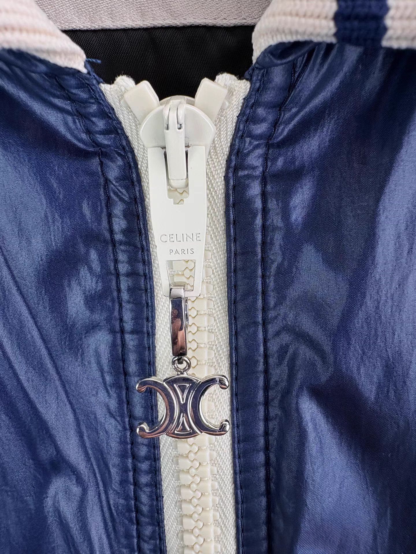 Celine CELINE Embroidered Logo Blue Light Padded Jacket Size US M / EU 48-50 / 2 - 3 Thumbnail
