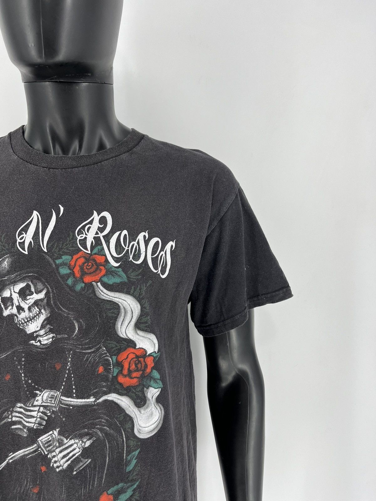 Band Tees × Vintage Vintage 2000s Gun’s n Roses T-Shirt Rock Band Tee Size US L / EU 52-54 / 3 - 7 Thumbnail