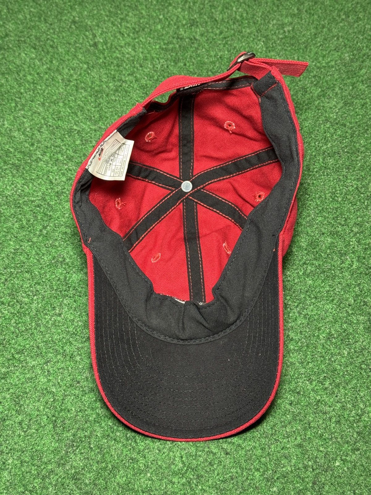 Nike Vintage Nike 90s Swoosh Check Strapback Red Baseball Hat Size ONE SIZE - 5 Thumbnail