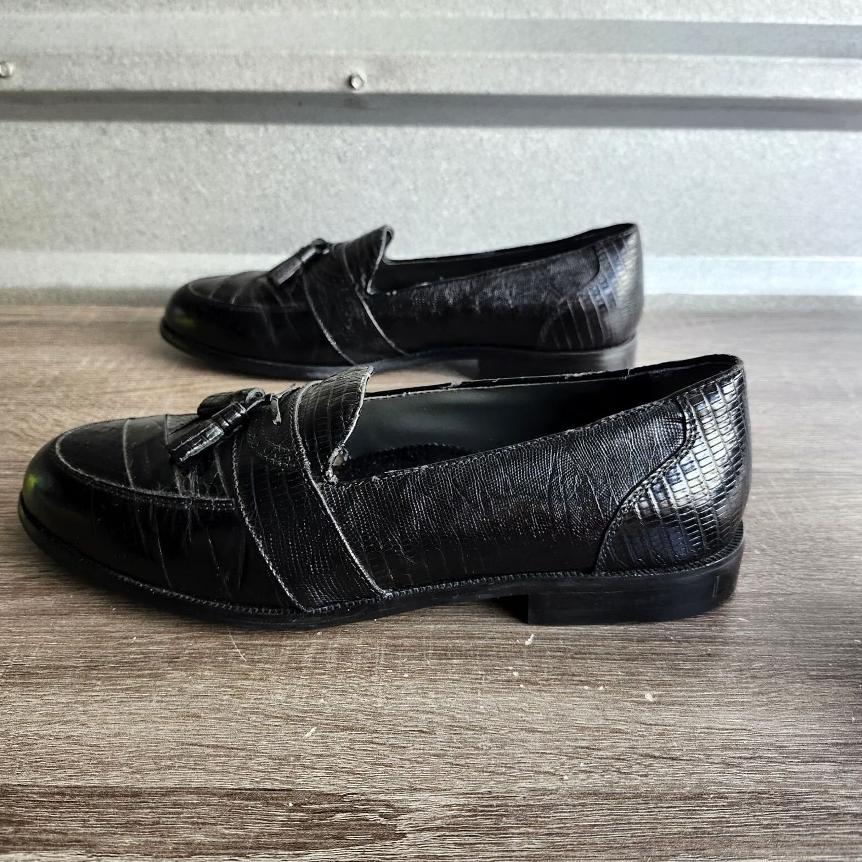 Stacy Adams Stacy Adams Men’s Shoes: Black Alberto Loafers-Snake Skin Leather Tassels, Dress, 8.5, Black, Leather, Snakeskin, Slip On, Round Toe, 2010-2019 Size US 9 / EU 42 - 6 Thumbnail