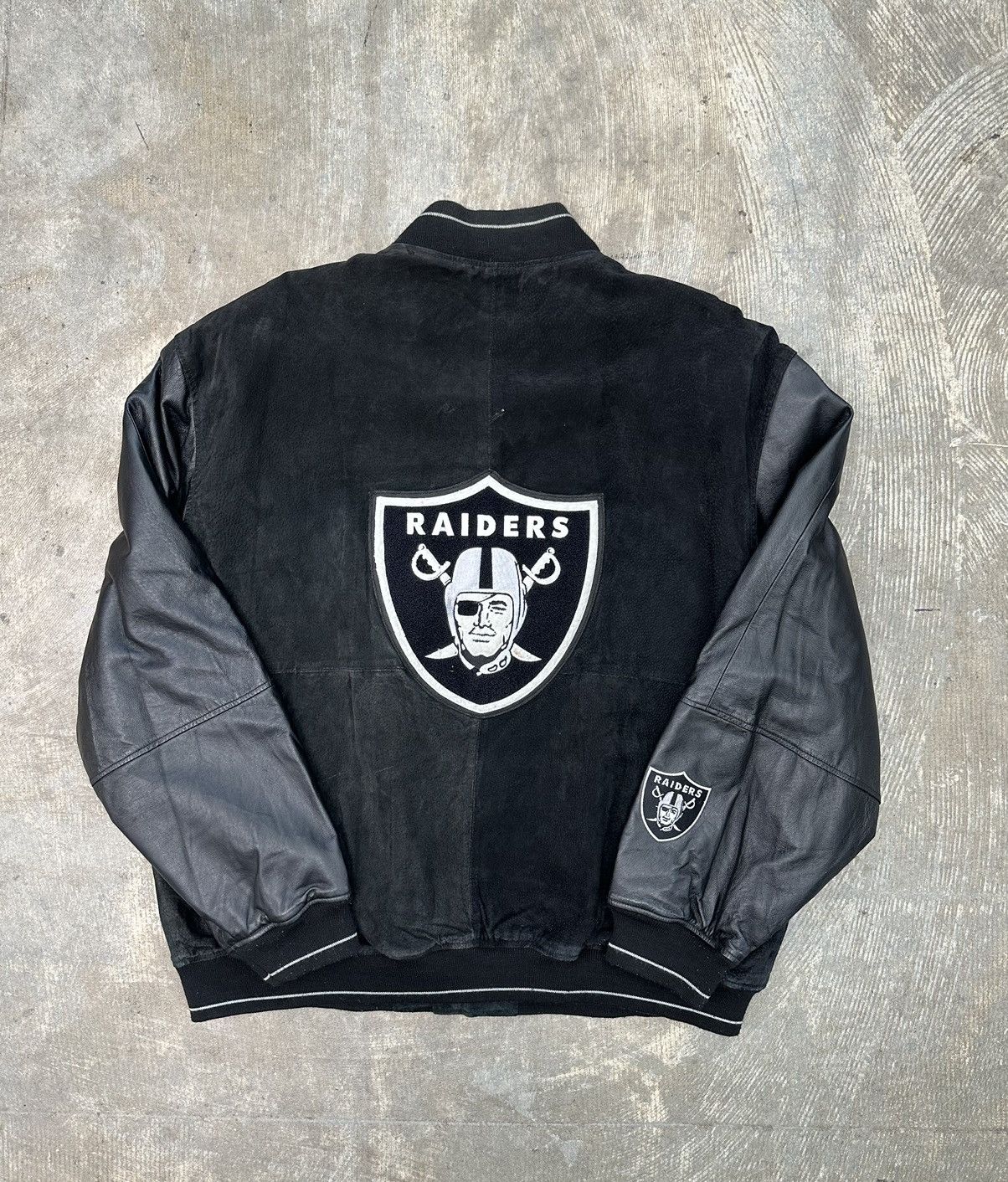 Image of Y2K Carl Banks G3 Oakland Raiders Leather Jacket in Black, Men's (Size 2XL)