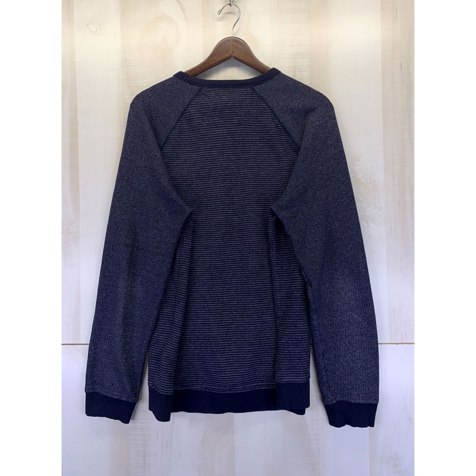 Banana Republic Banana Republic Mens Long Sleeve Shirt Heather Blue Pocket Front Crew Neck Size US L / EU 52-54 / 3 - 7 Thumbnail