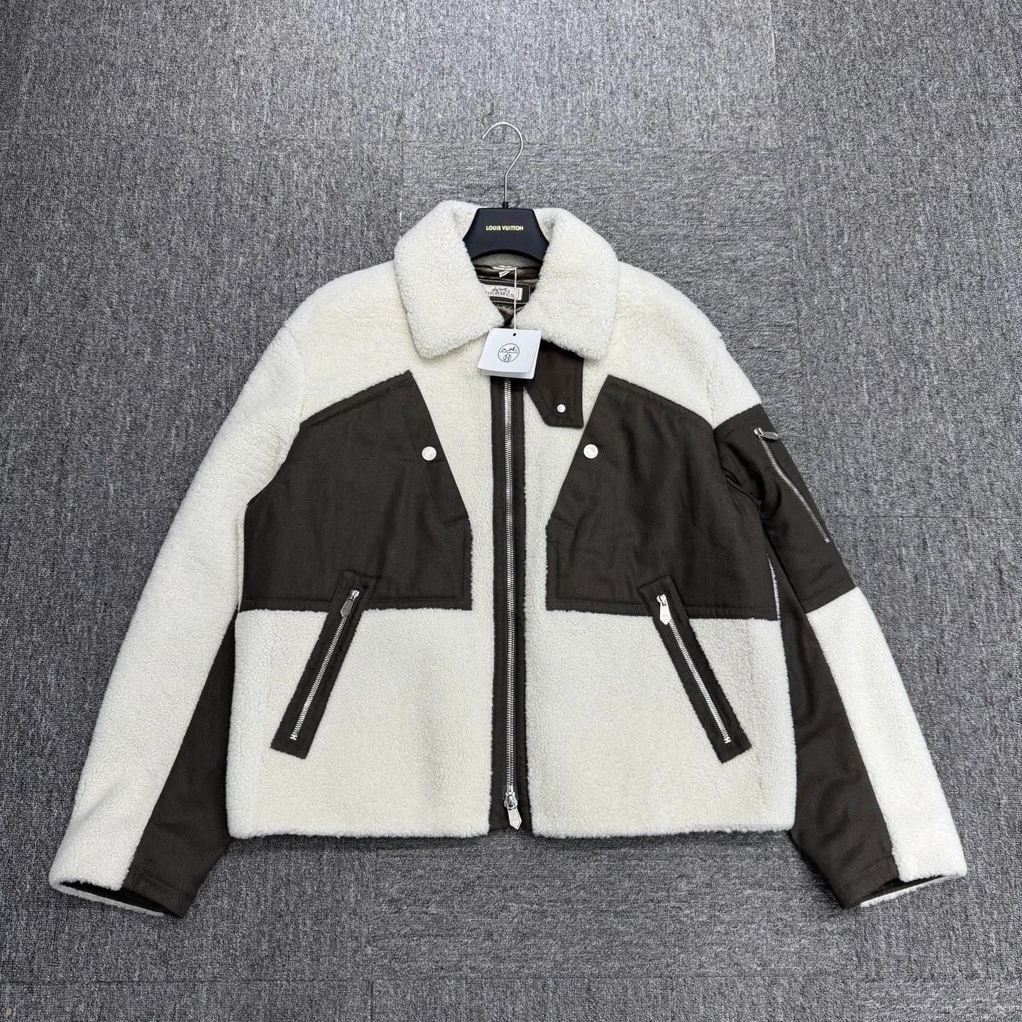 Hermes Multi Color Fleece Paneled Jacket Size M. Size US M / EU 48-50 / 2 - 1 Thumbnail