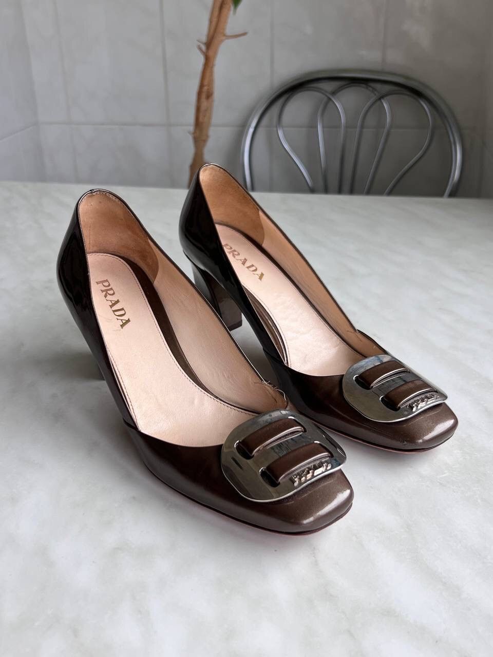 Prada Prada High Heels Shoes Metal Logo 00s Prada Italy Leather Size US 7 / IT 37 - 3 Thumbnail