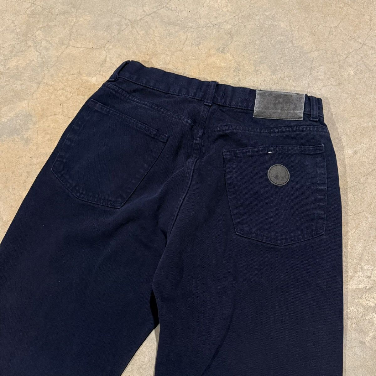 Moschino Vtg 1990s Moschino Love Peace Emblem Charm Faded Jeans ERD Size US 30 / EU 46 - 12 Thumbnail