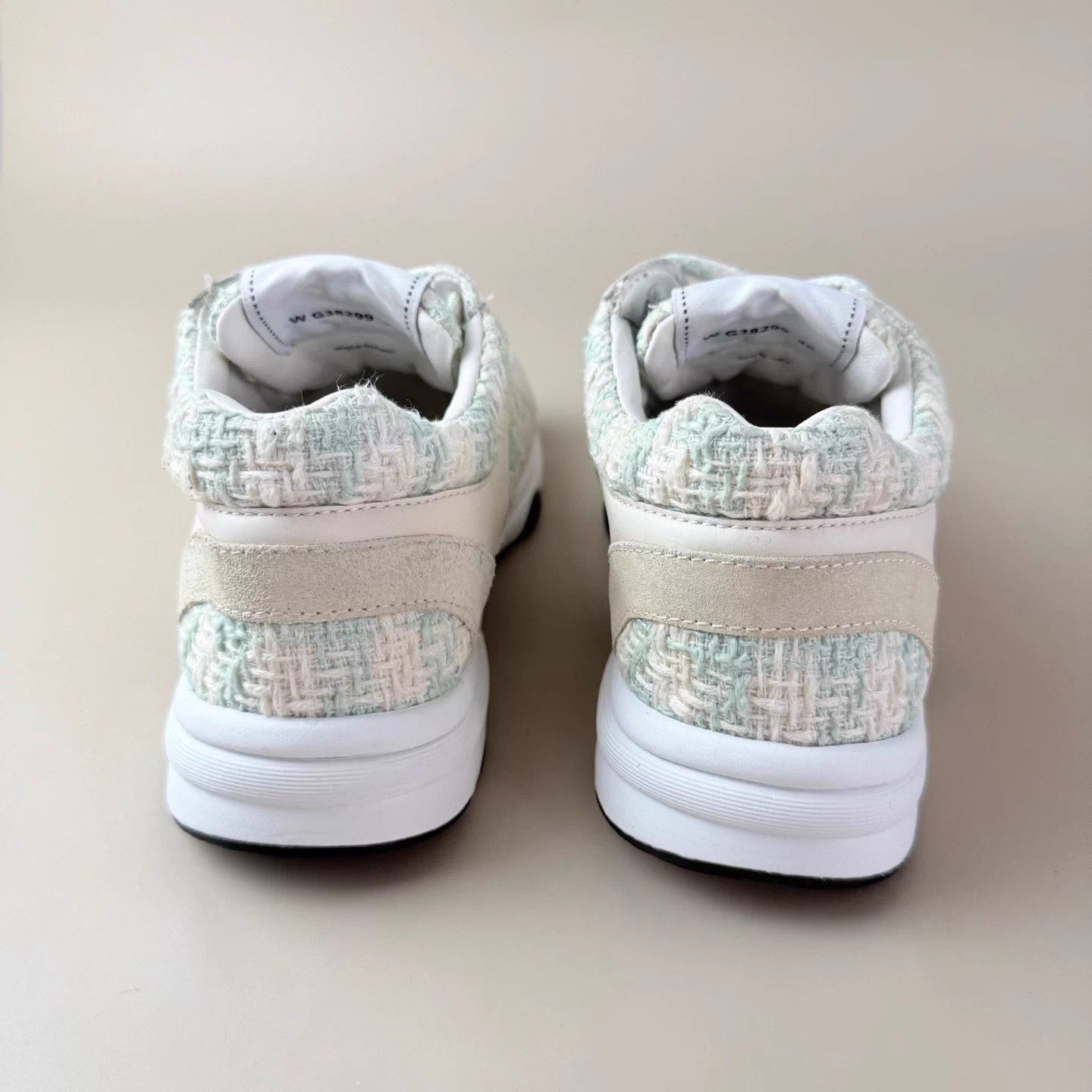 Chanel CHANEL white green woven C-C lace-up casual shoes Size US 5 / IT 35 - 3 Thumbnail