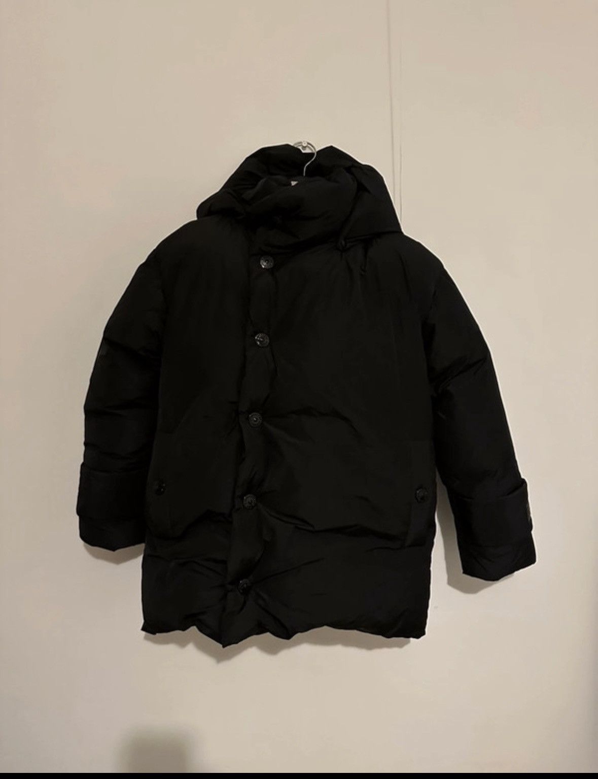 image of Burberry Down Oversized Wrap Men’S Coat in Black, Men's (Size Small)