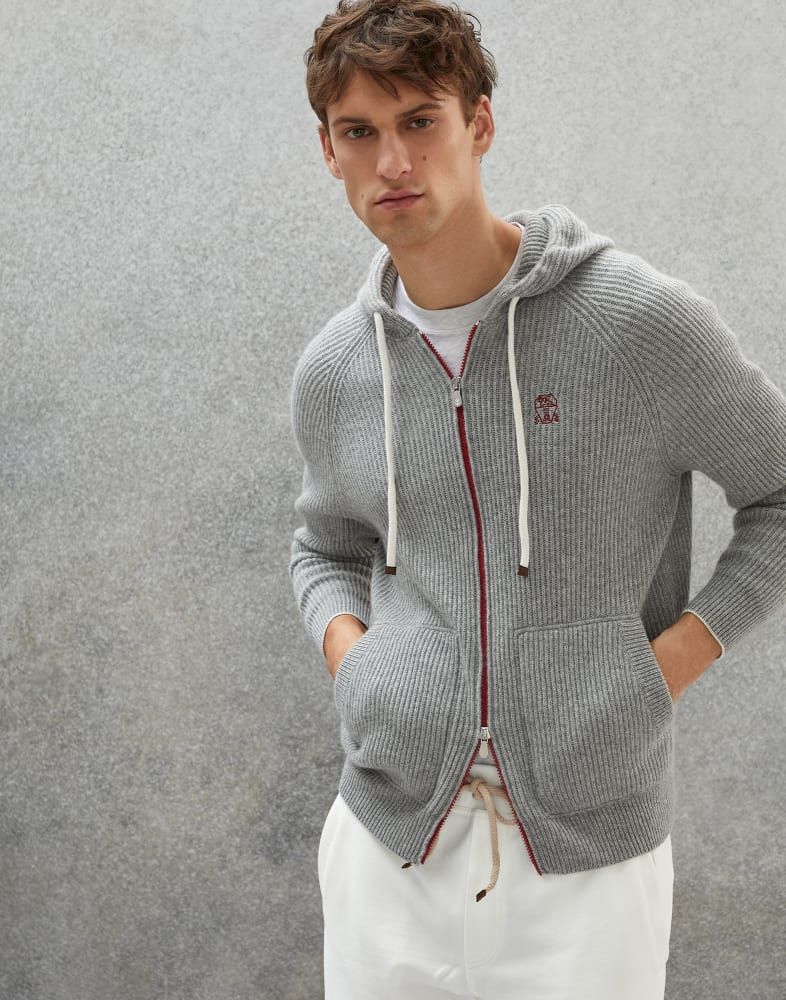 Brunello Cucinelli o1w1db10924 Cashmere Cardigan in Grey Size US XXL / EU 58 / 5 - 1 Preview