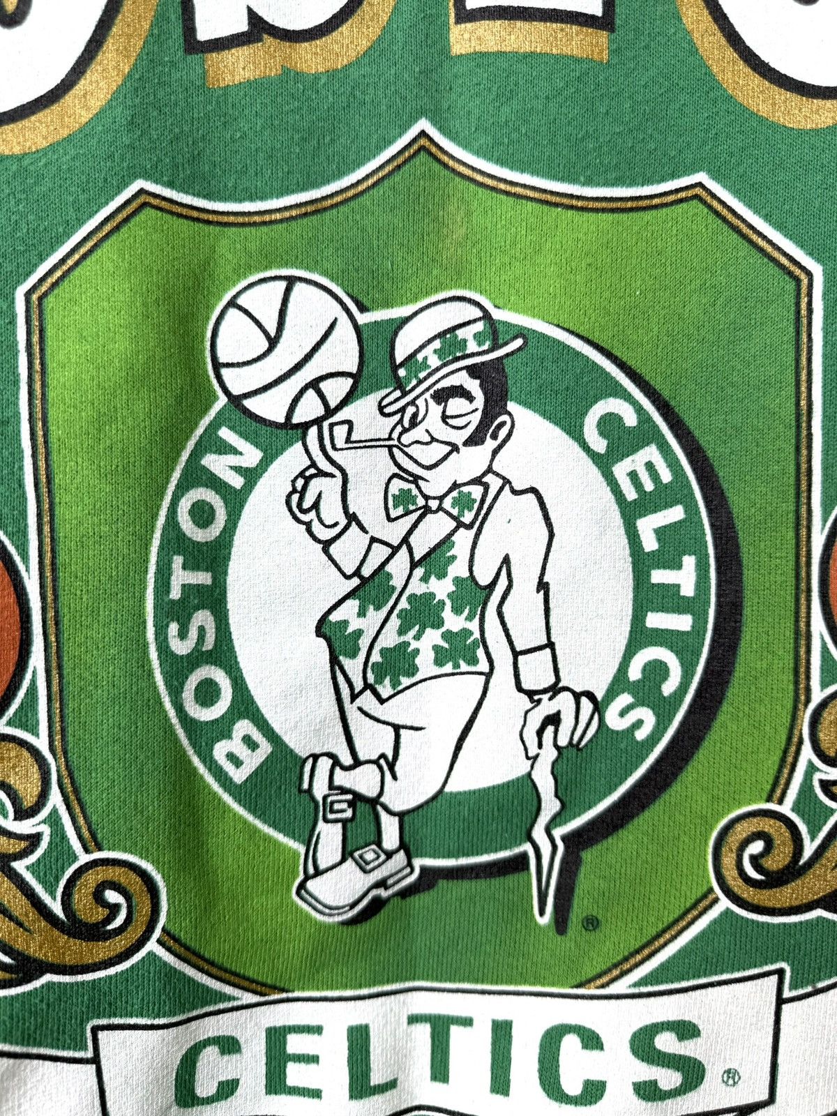 Vintage Rare! 1990s Vintage Boston Celtics NBA Sweatshirt Size US L / EU 52-54 / 3 - 5 Thumbnail