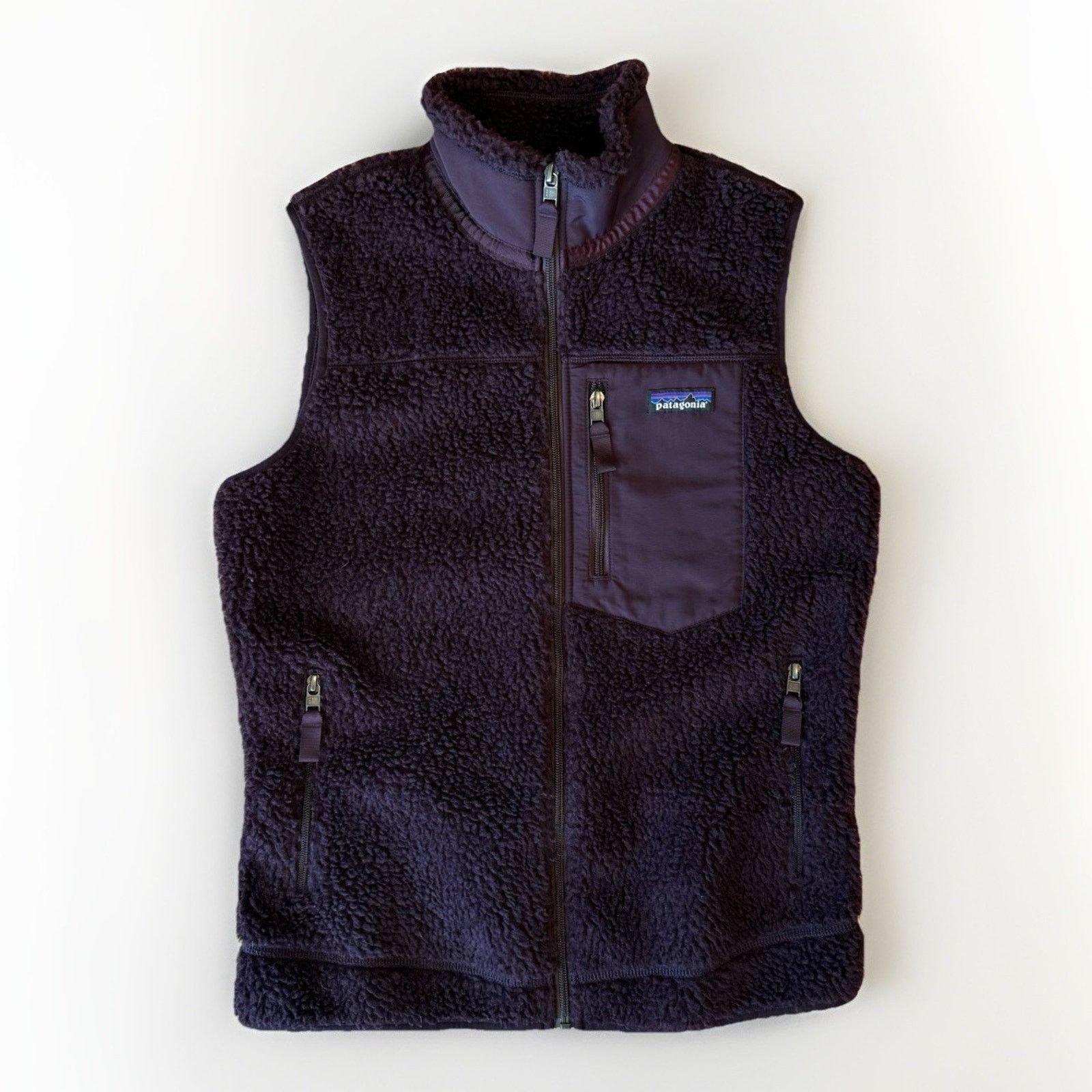 Patagonia Patagonia Classic Retro X Vest Women's M Maroon Full Zip Size M / US 6-8 / IT 42-44 - 1 Thumbnail