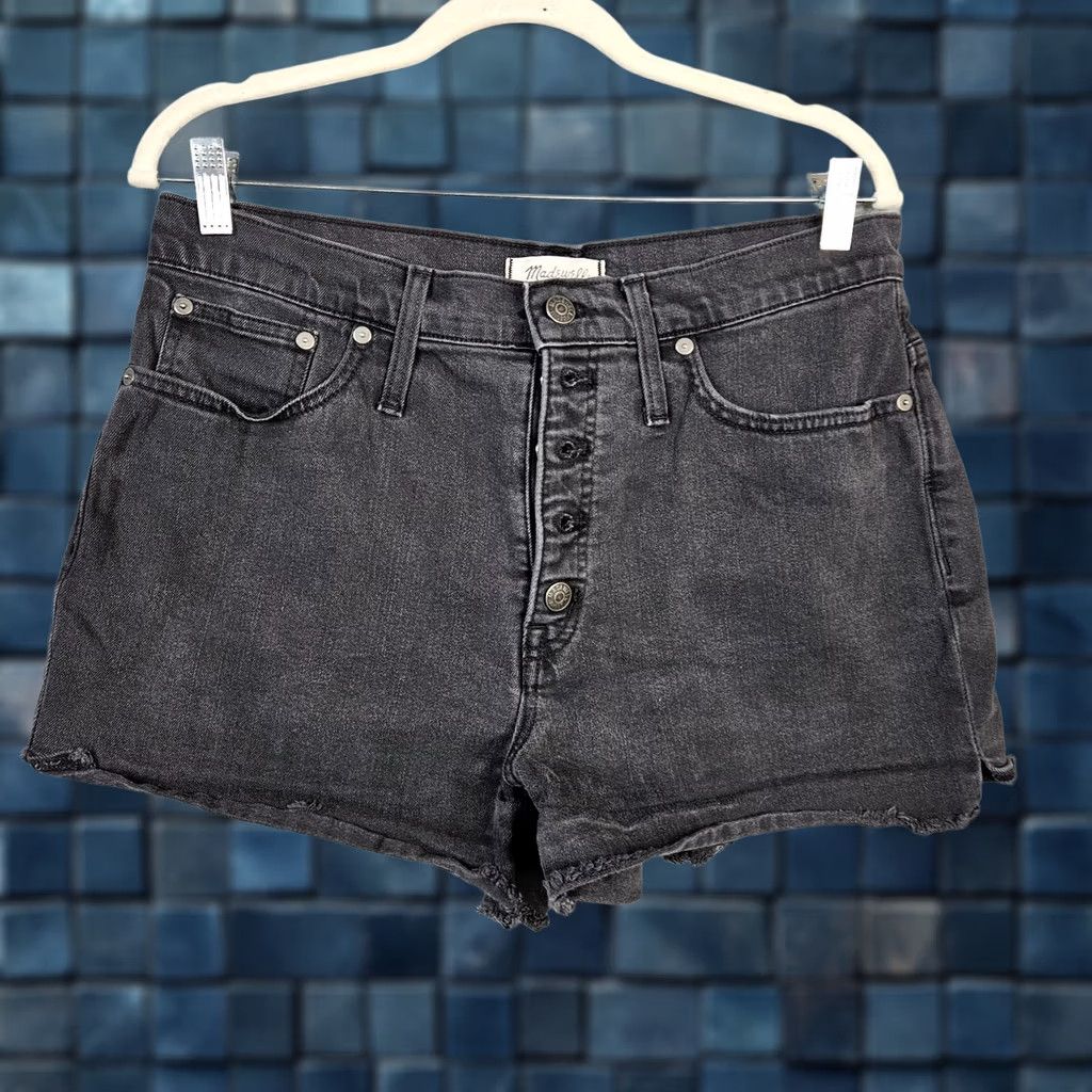 Madewell Madewell Denim Shorts Cut-Off High Rise Button Fly 31 Women's Size 31 Black Stretch 5-Pocket Casual Vintage No Size 24" / US 00 / IT 34 - 1 Thumbnail