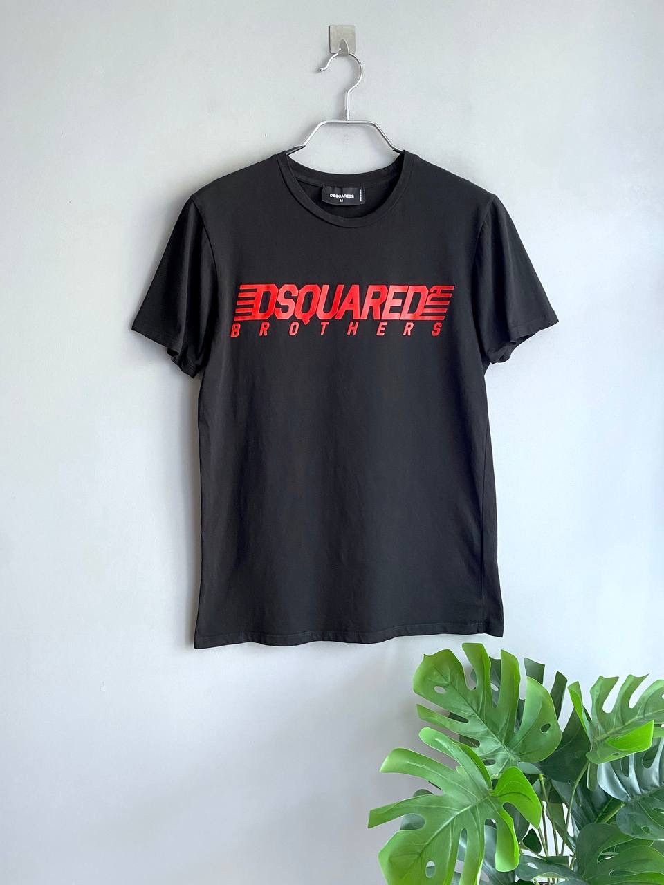 Dsquared2 Dsquared2 Brothers Men's Black T-Shirt, Size S-M Size US M / EU 48-50 / 2 - 2 Thumbnail