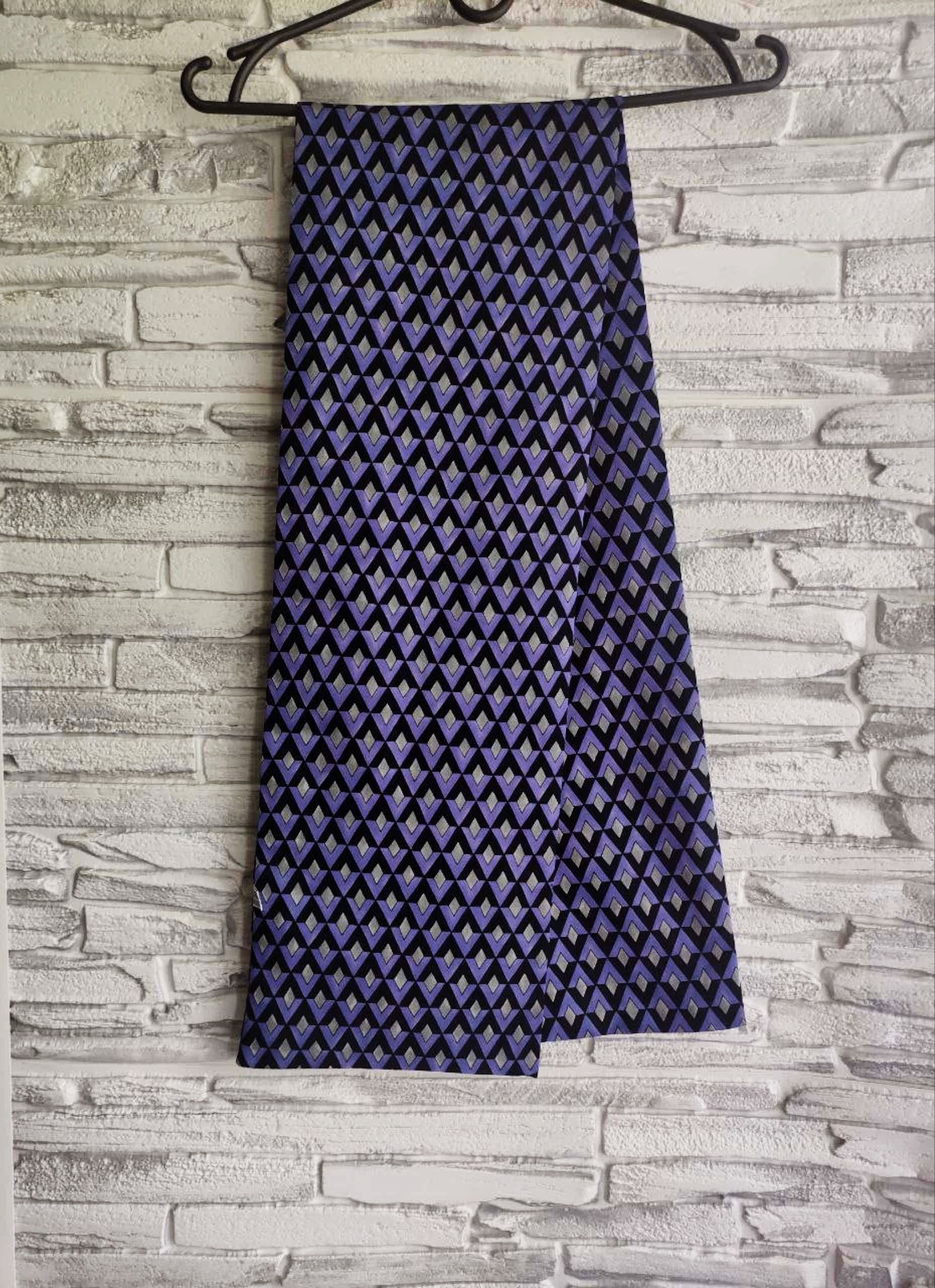 Prada Vintage Prada Silk Scarf Size ONE SIZE - 8 Thumbnail