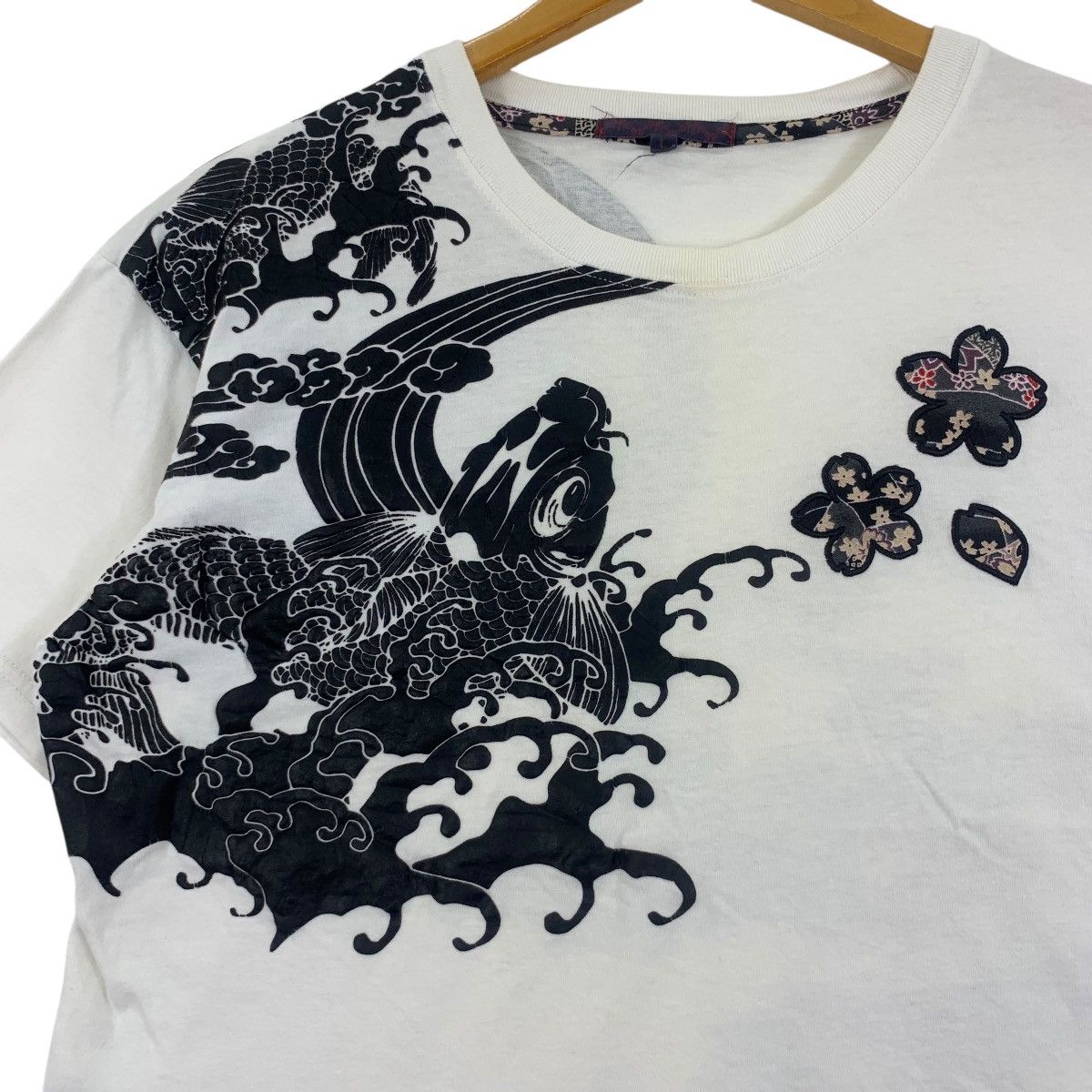 Vintage JAPAN TRADITIONAL KOI Fish Karakuri Onsen AOP Tee Shirt Size L / US 10 / IT 46 - 3 Thumbnail