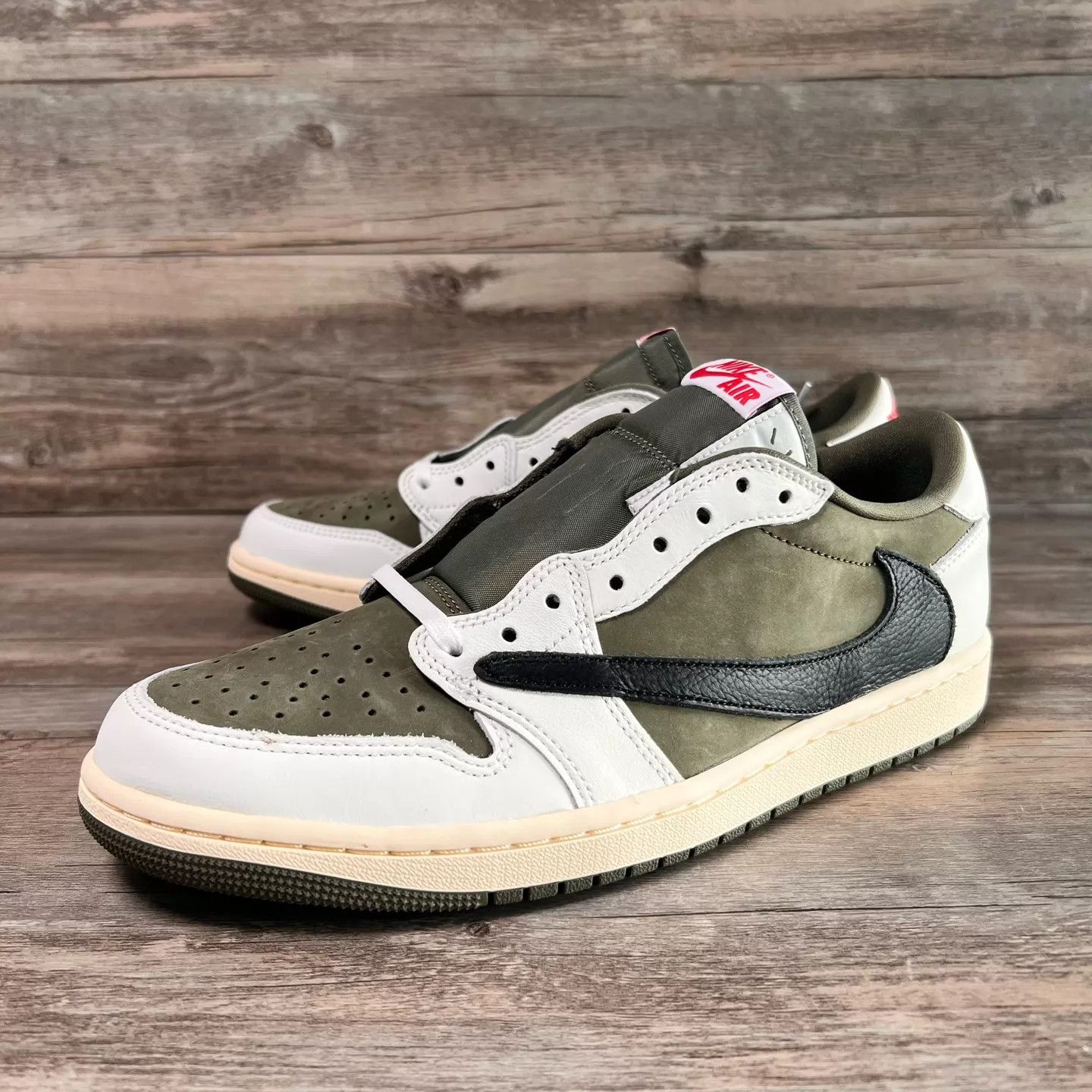 Nike Nike Jordan 1 x TS Reverse Olive 44 DM7866-200 Size US 11 / EU 44 - 1 Thumbnail