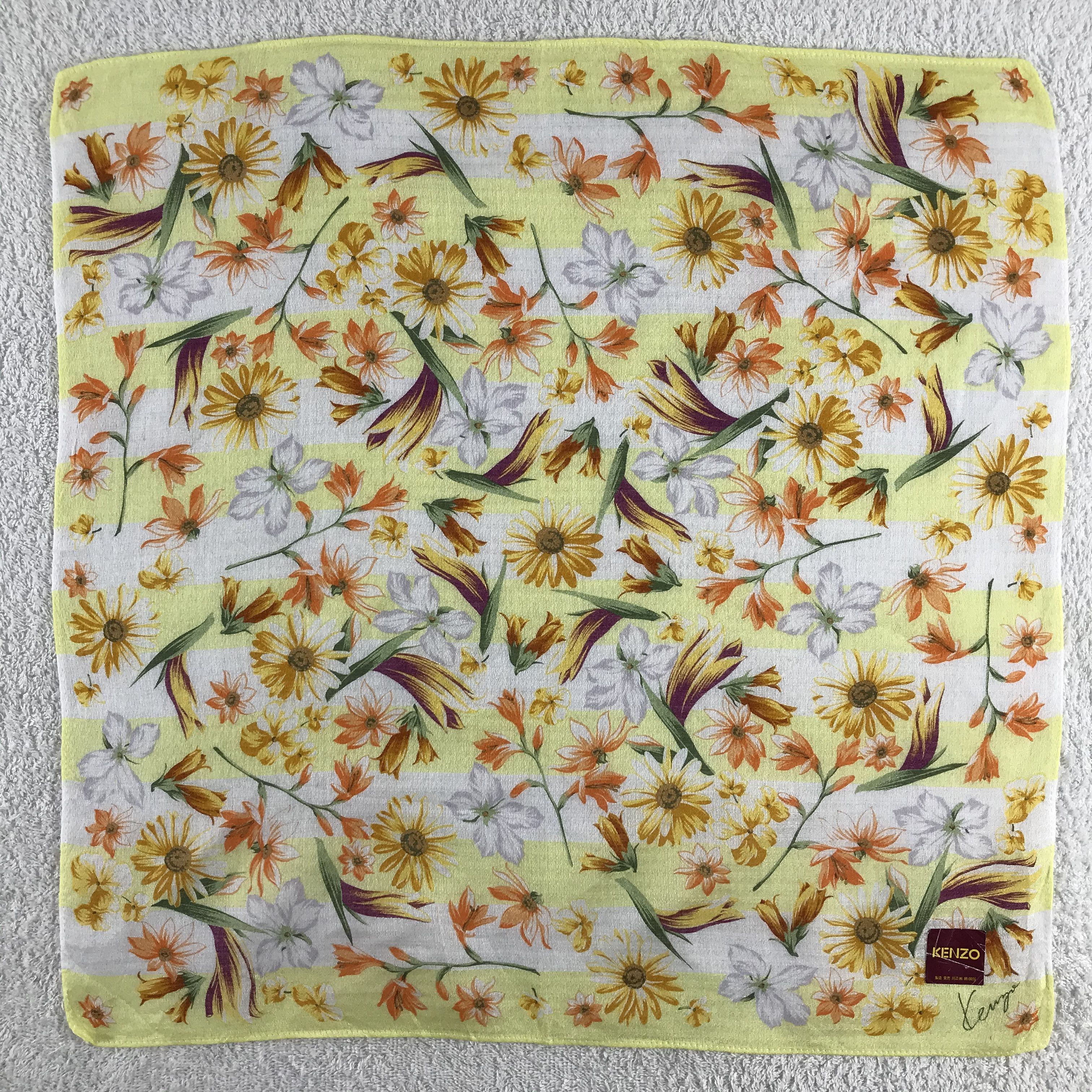 Kenzo × Vintage Kenzo Bandana / Handkerchief / Neckerchief - S110 Size ONE SIZE - 1 Thumbnail
