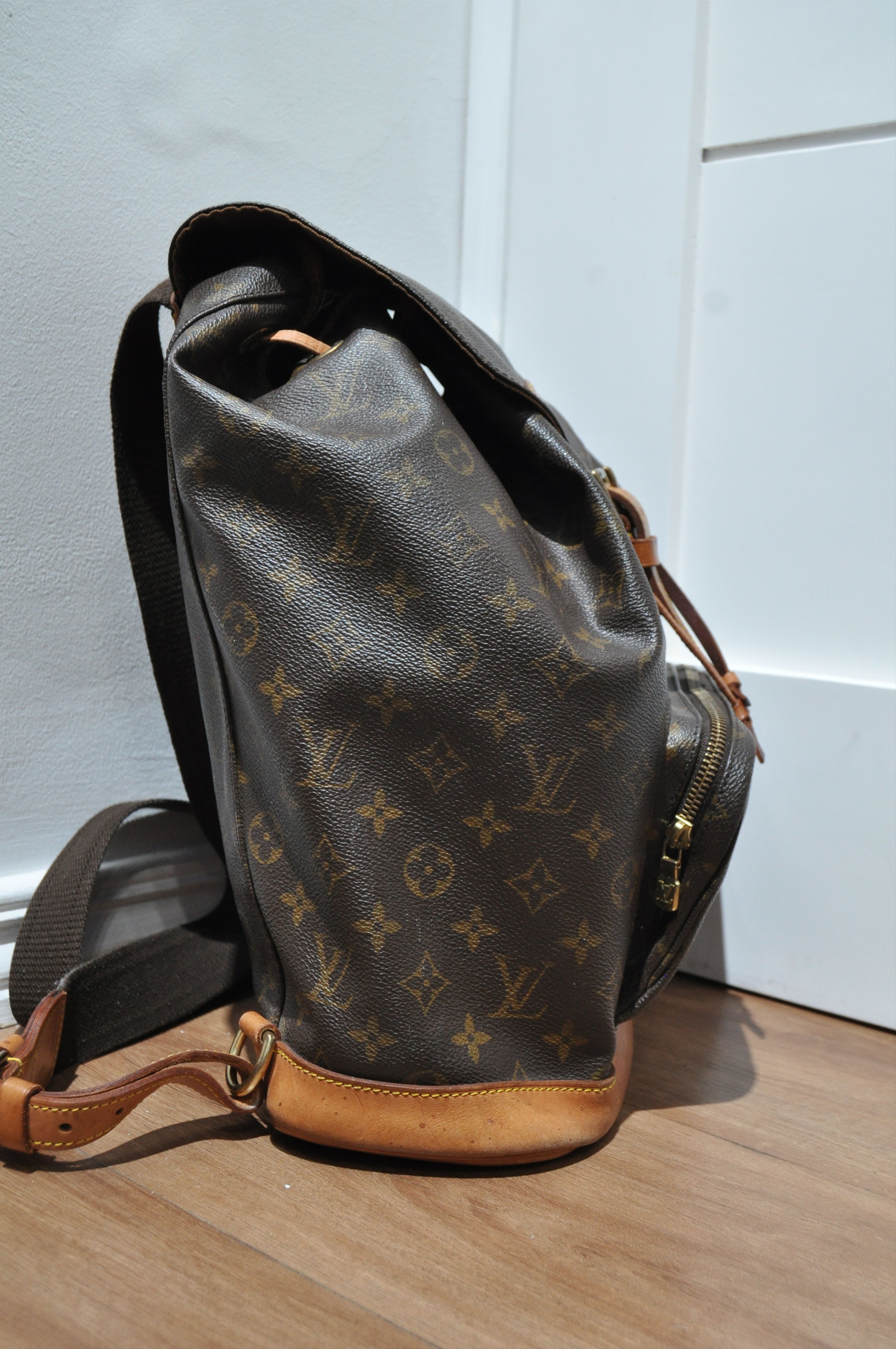 Louis Vuitton Louis Vuitton - 2001 - Monogram Montsouris Size ONE SIZE - 4 Thumbnail